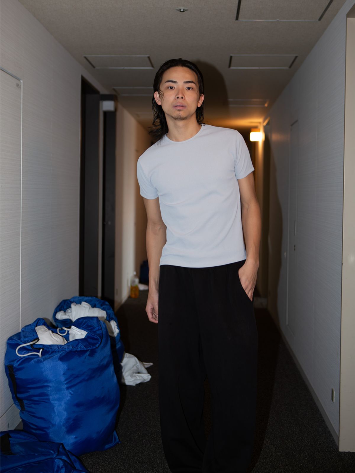 고저(GOZER) LIGHT RIB SLIM T-SHIRT_LIGHT GREY