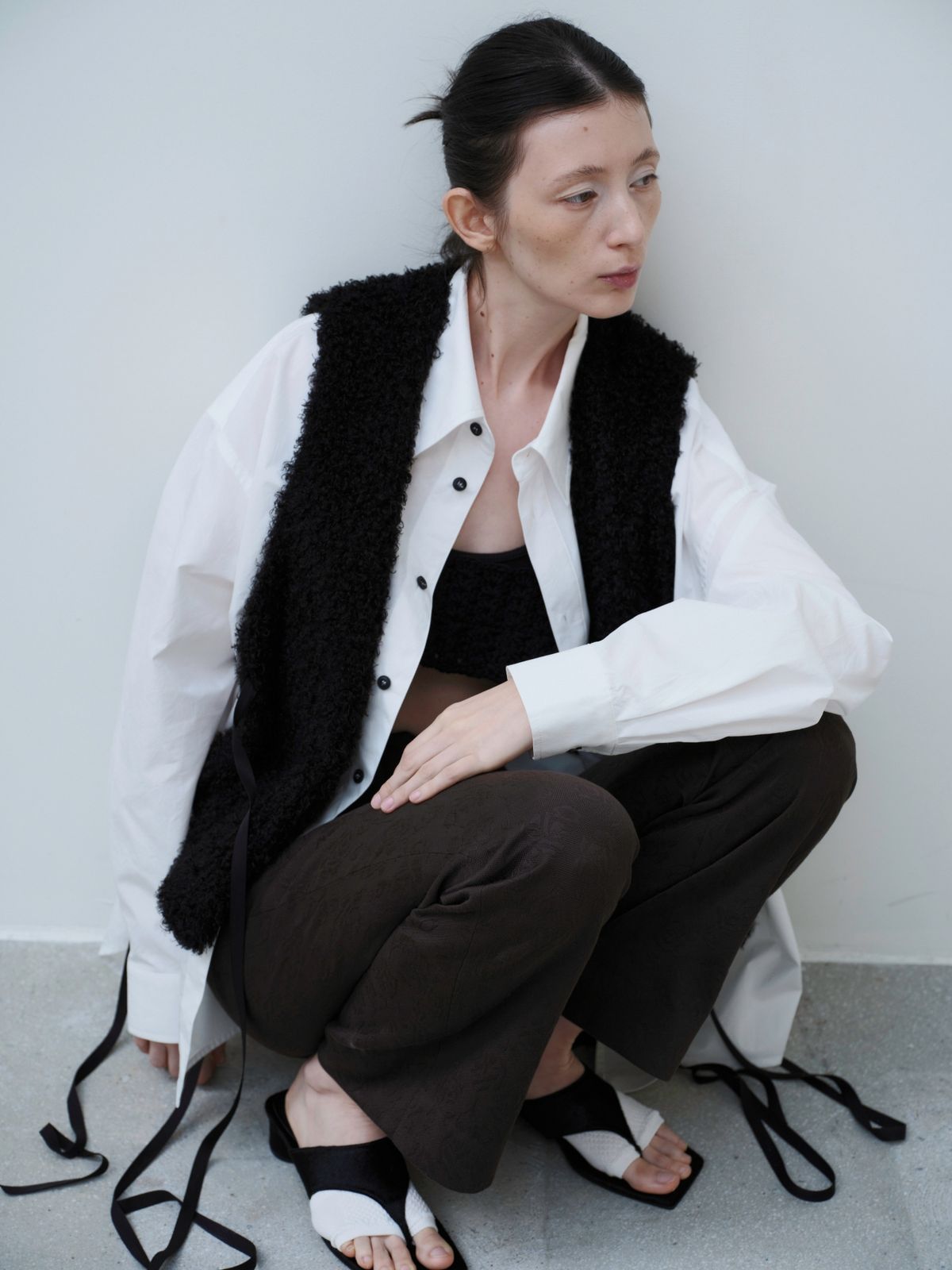 잡화룸(JABHUAROOM) SILENT FLARE PANTS, (JACQUARD)