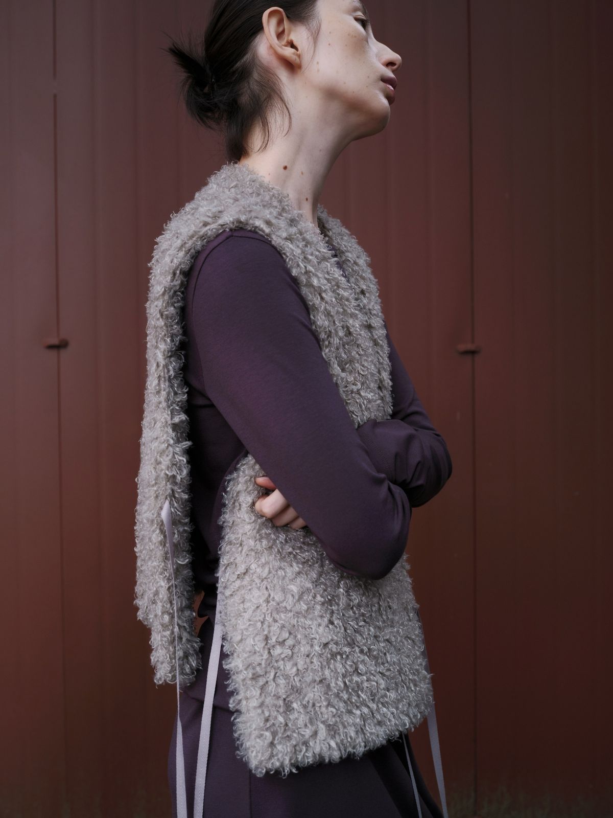잡화룸(JABHUAROOM) TETHERED FUR VEST, (BEIGE)