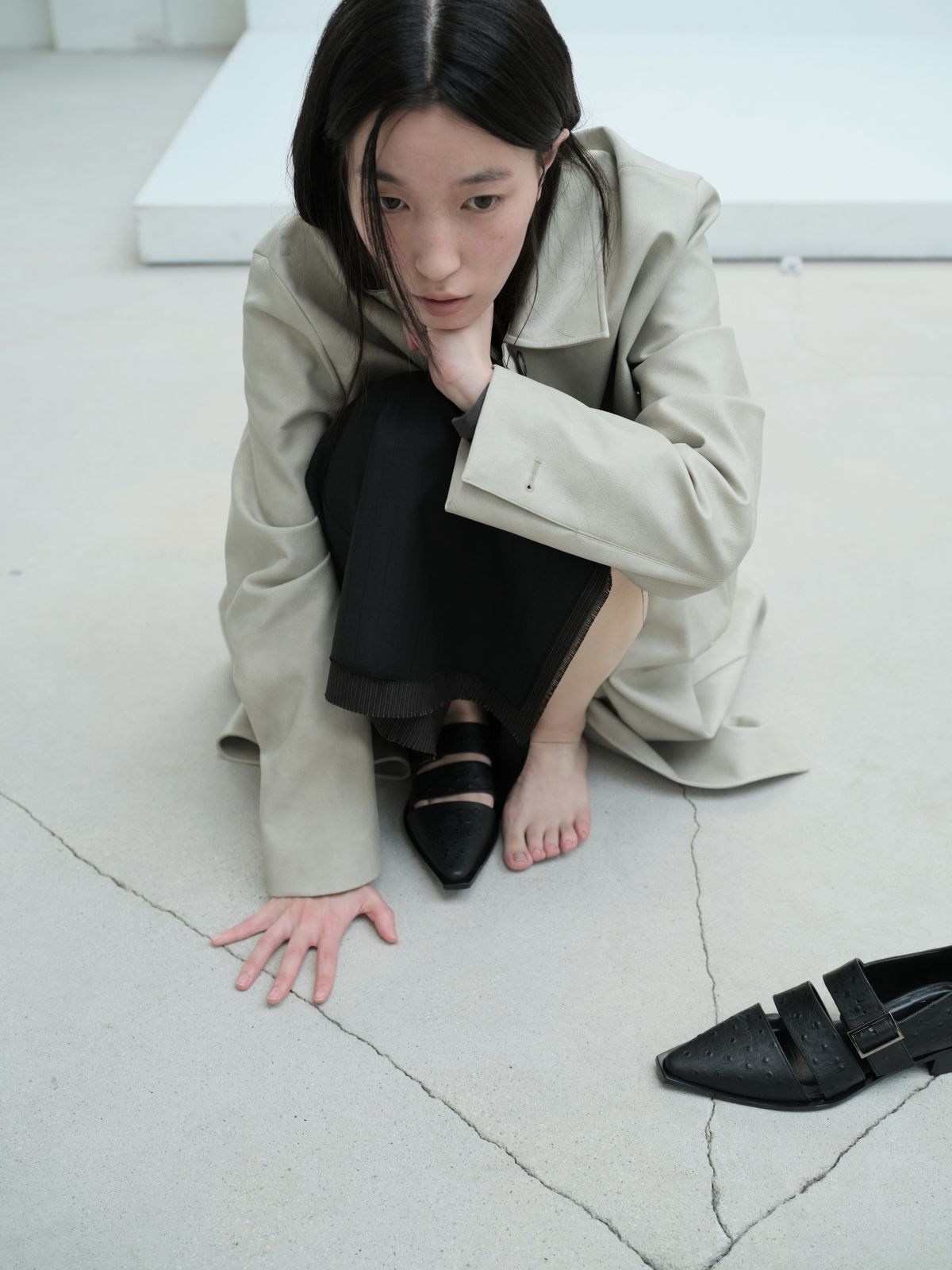 잡화룸(JABHUAROOM) OSTRICH LOAFERS, (BLACK)