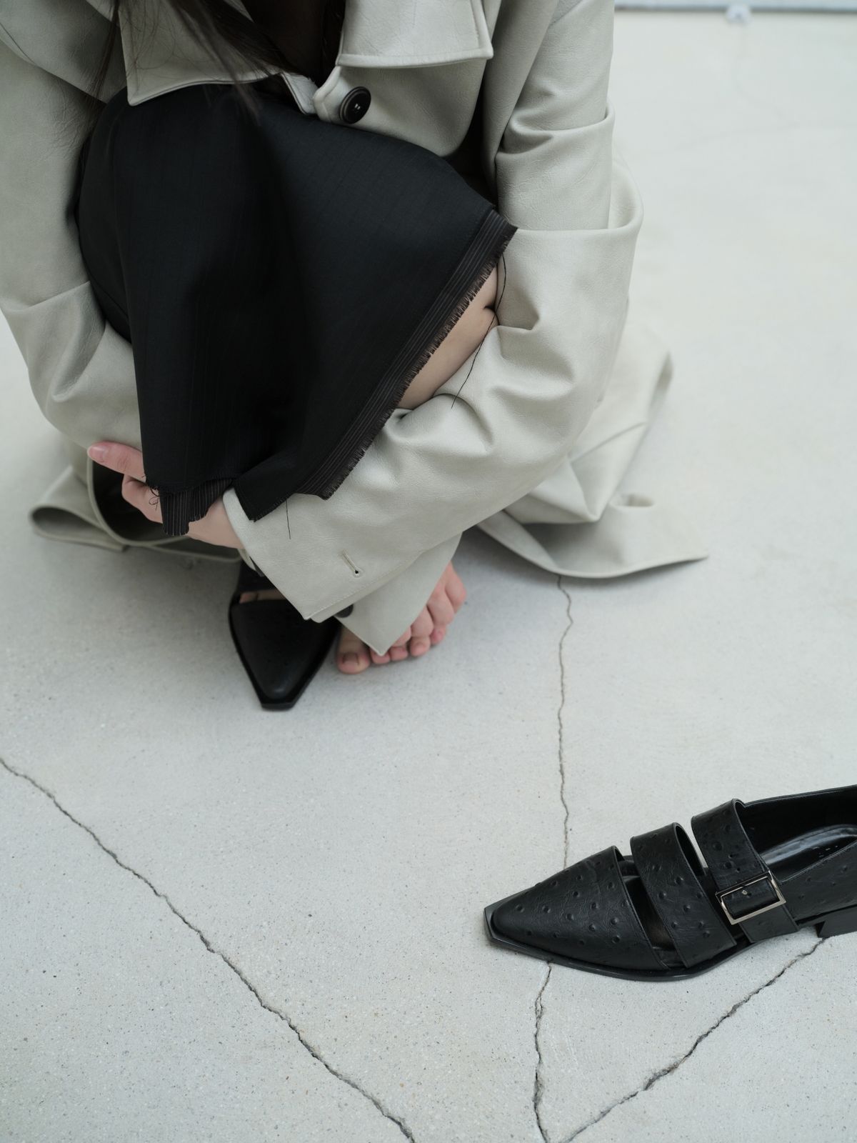 잡화룸(JABHUAROOM) OSTRICH LOAFERS, (BLACK)