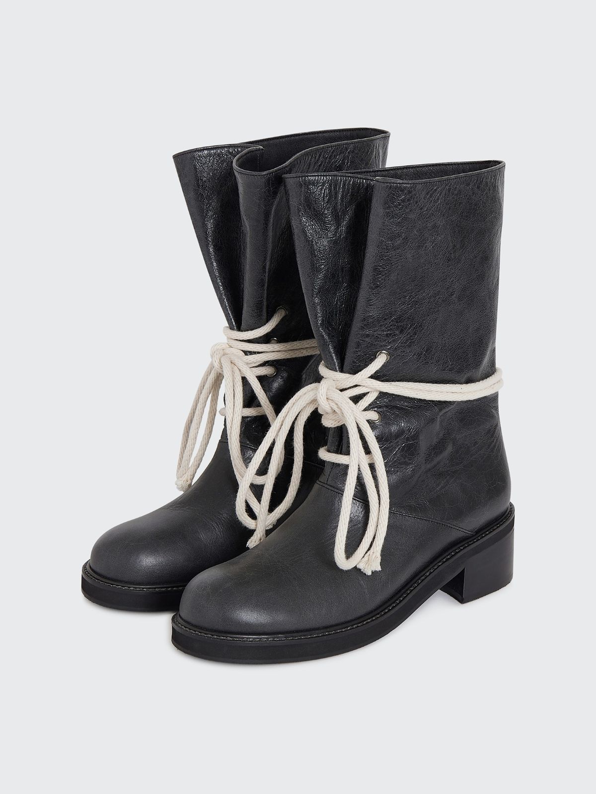 잡화룸(JABHUAROOM) LACE-UP MIDDLE BOOTS