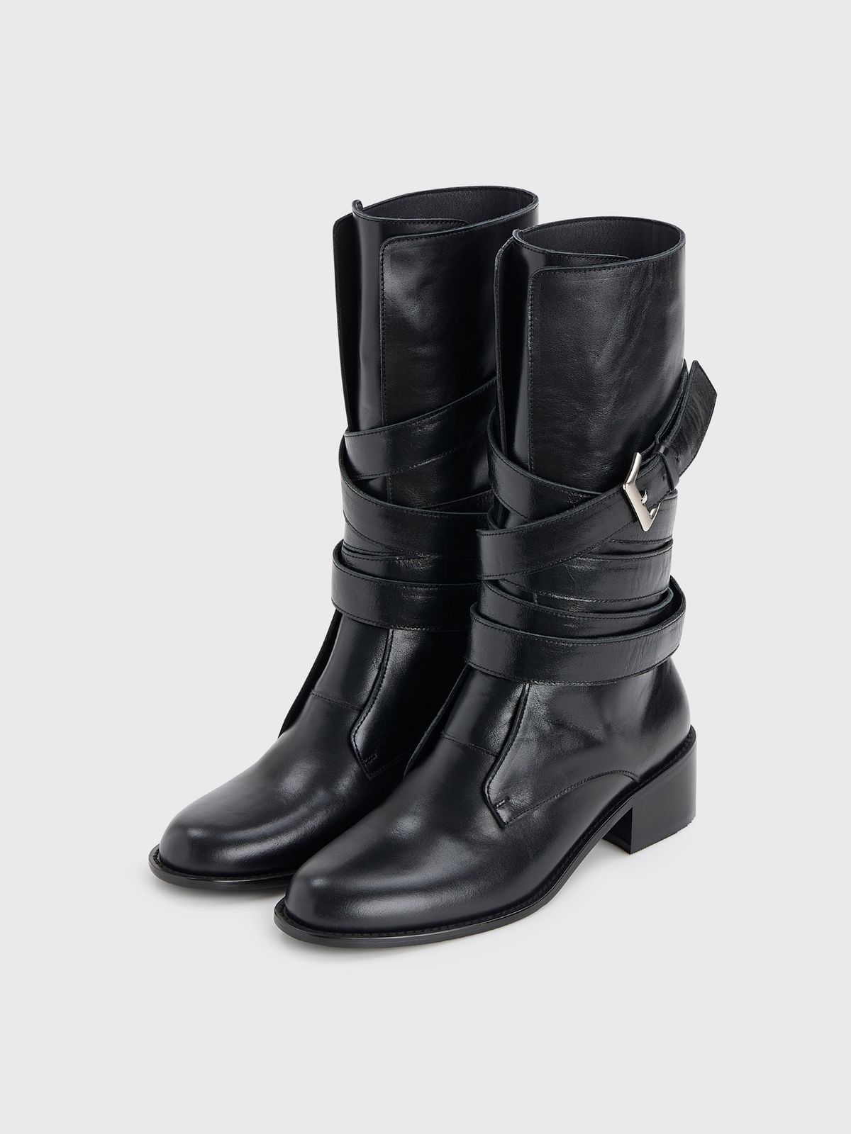 잡화룸(JABHUAROOM) BUCKLE STRAP MID BOOTS