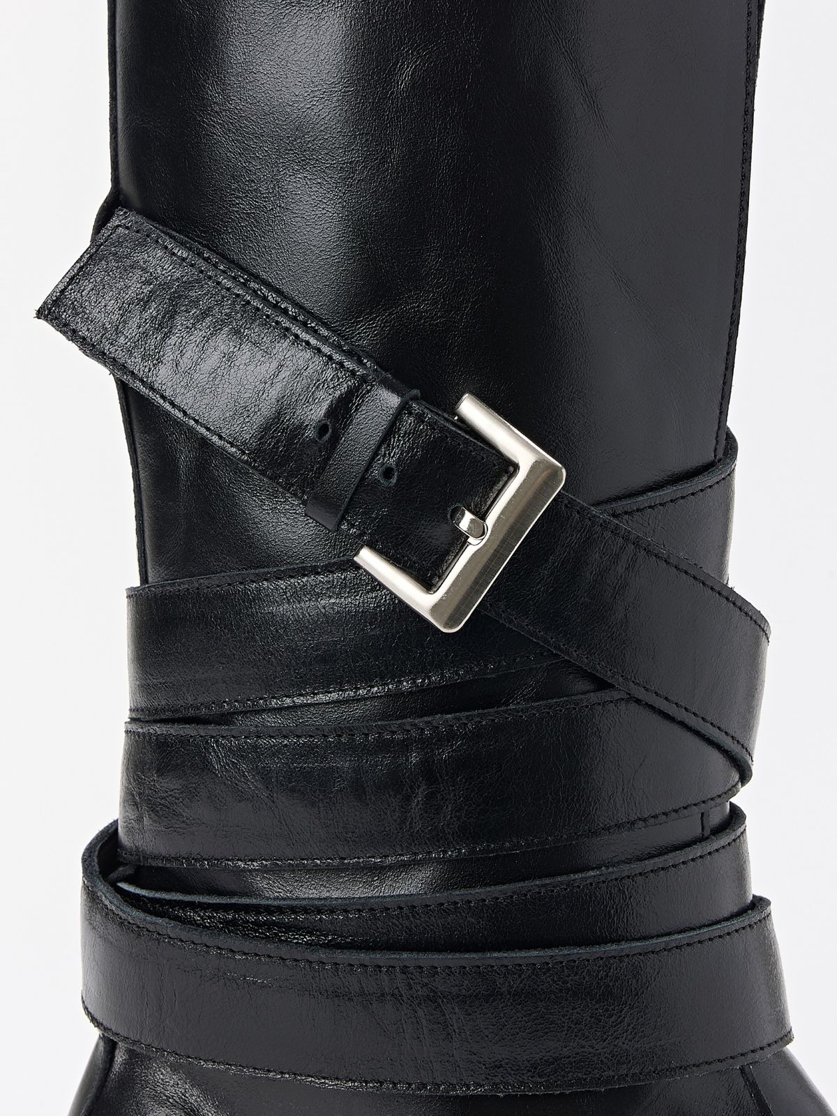 잡화룸(JABHUAROOM) BUCKLE STRAP MID BOOTS