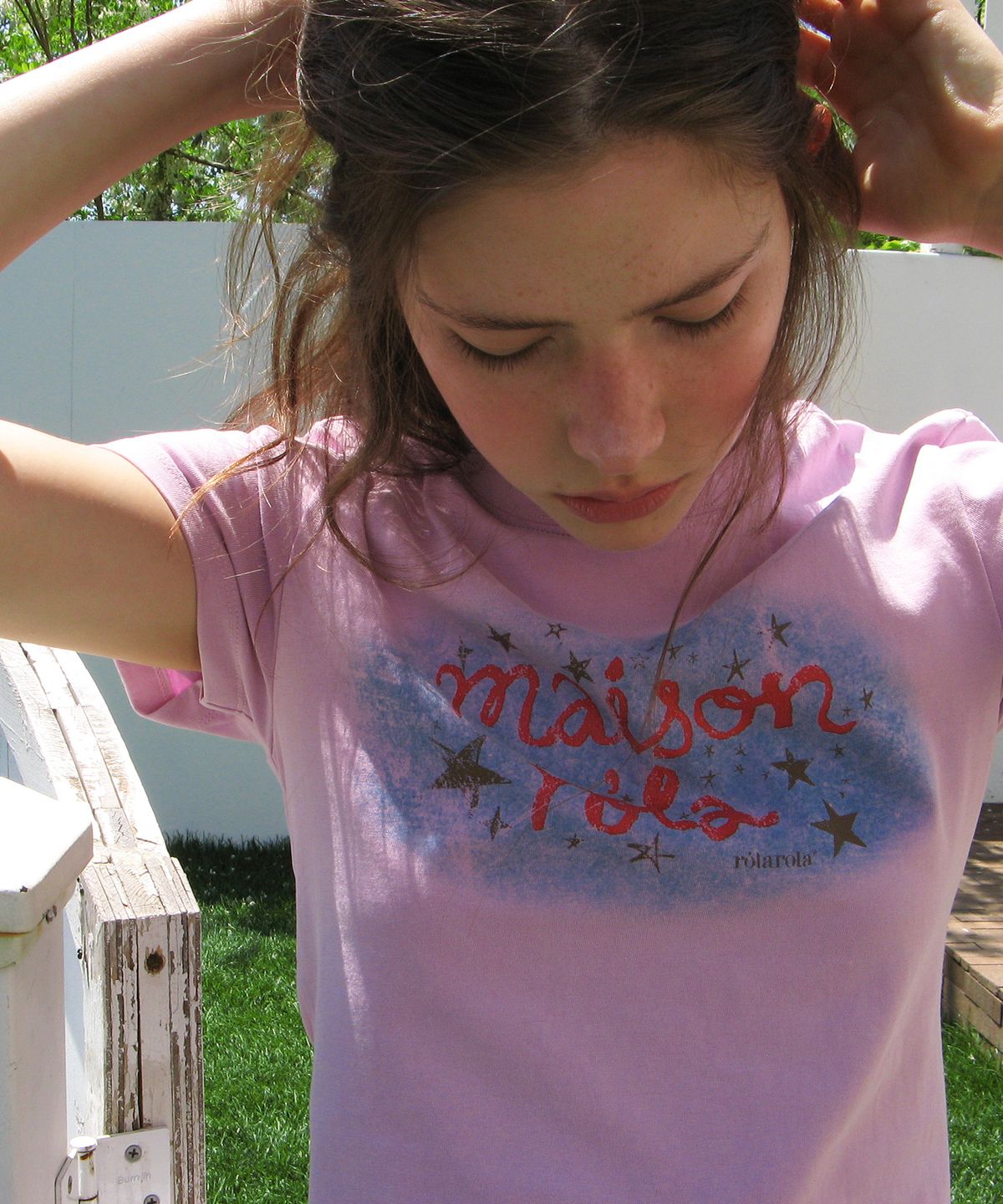 로라로라(ROLAROLA) PIGMENT ROLA LETTERING T-SHIRT PINK
