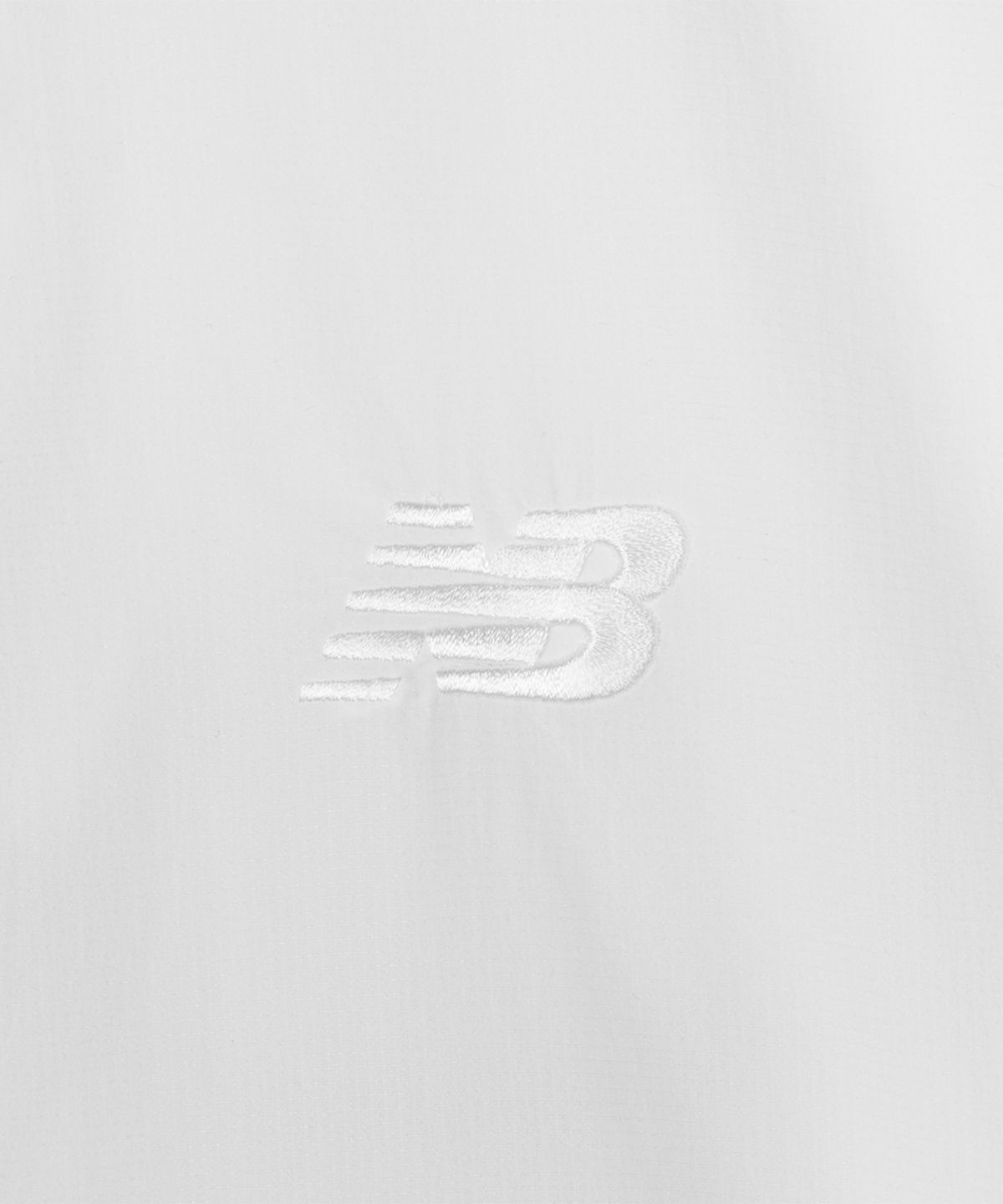 뉴발란스(NEW BALANCE) NBNAG21503 / UNI AIR 초경량 후드 바람막이 (WHITE)