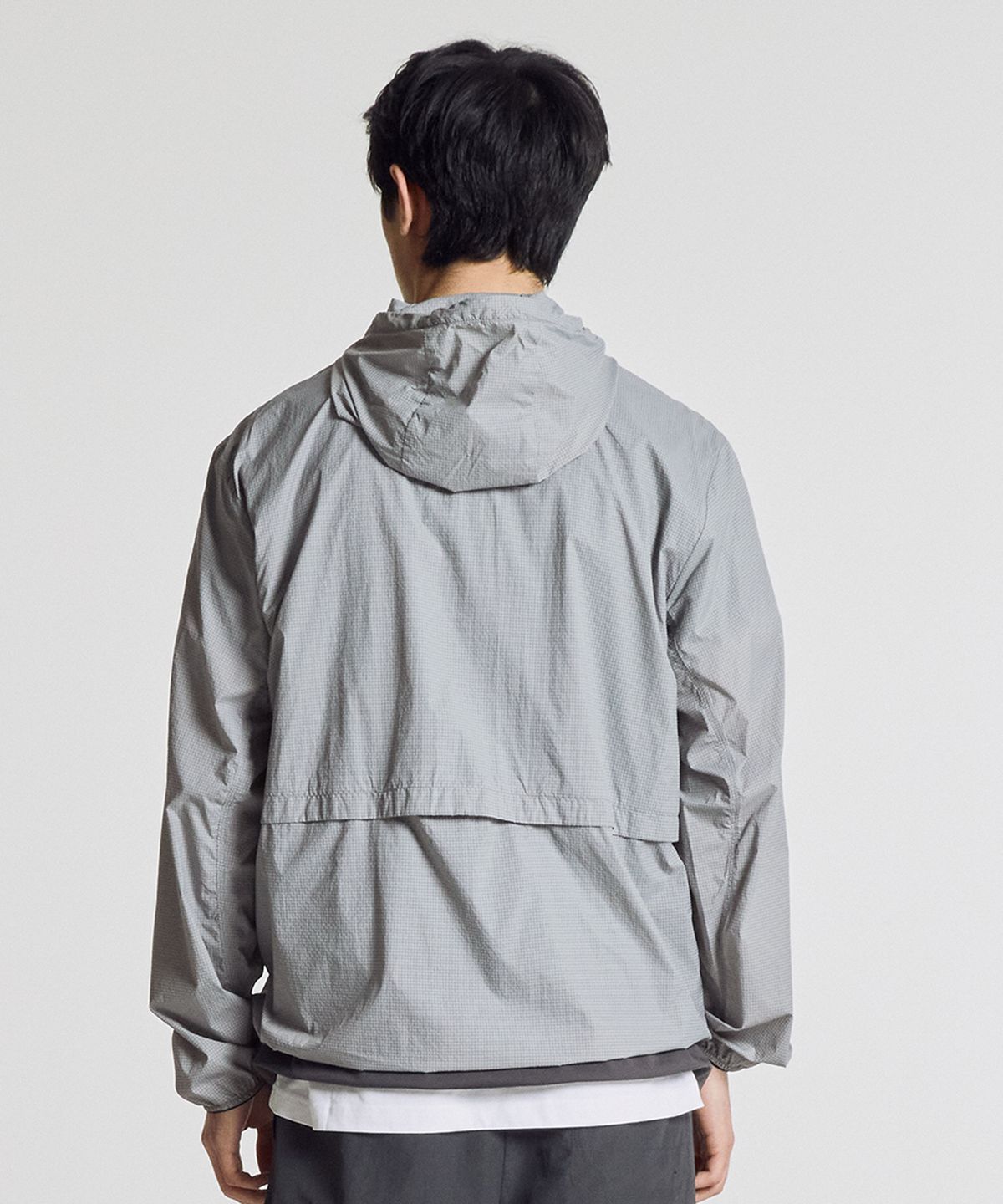 뉴발란스(NEW BALANCE) NBNAG21503 / UNI AIR 초경량 후드 바람막이 (GRAY)