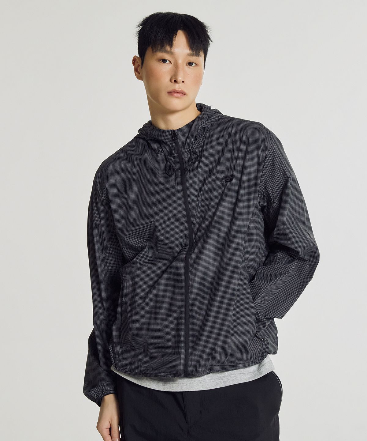 뉴발란스(NEW BALANCE) NBNAG21503 / UNI AIR 초경량 후드 바람막이 (MIX)