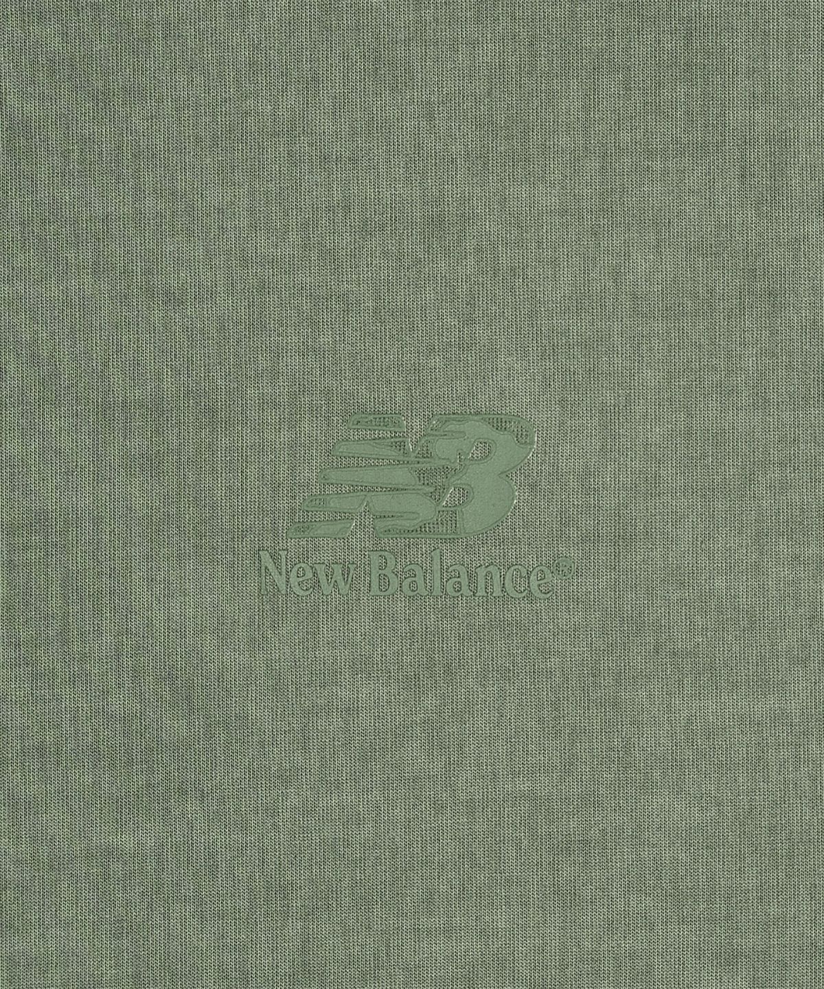 뉴발란스(NEW BALANCE) NBNEG21513 / UNI NB 프렌즈 지구 그래픽 반팔티 (DARK GREEN)