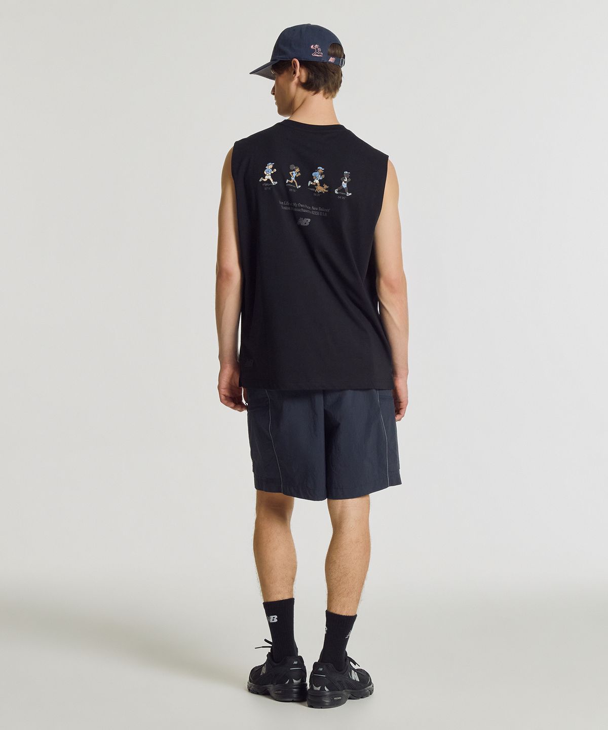 뉴발란스(NEW BALANCE) NBNGG21503 / UNI NB 프렌즈 나시티 (BLACK)