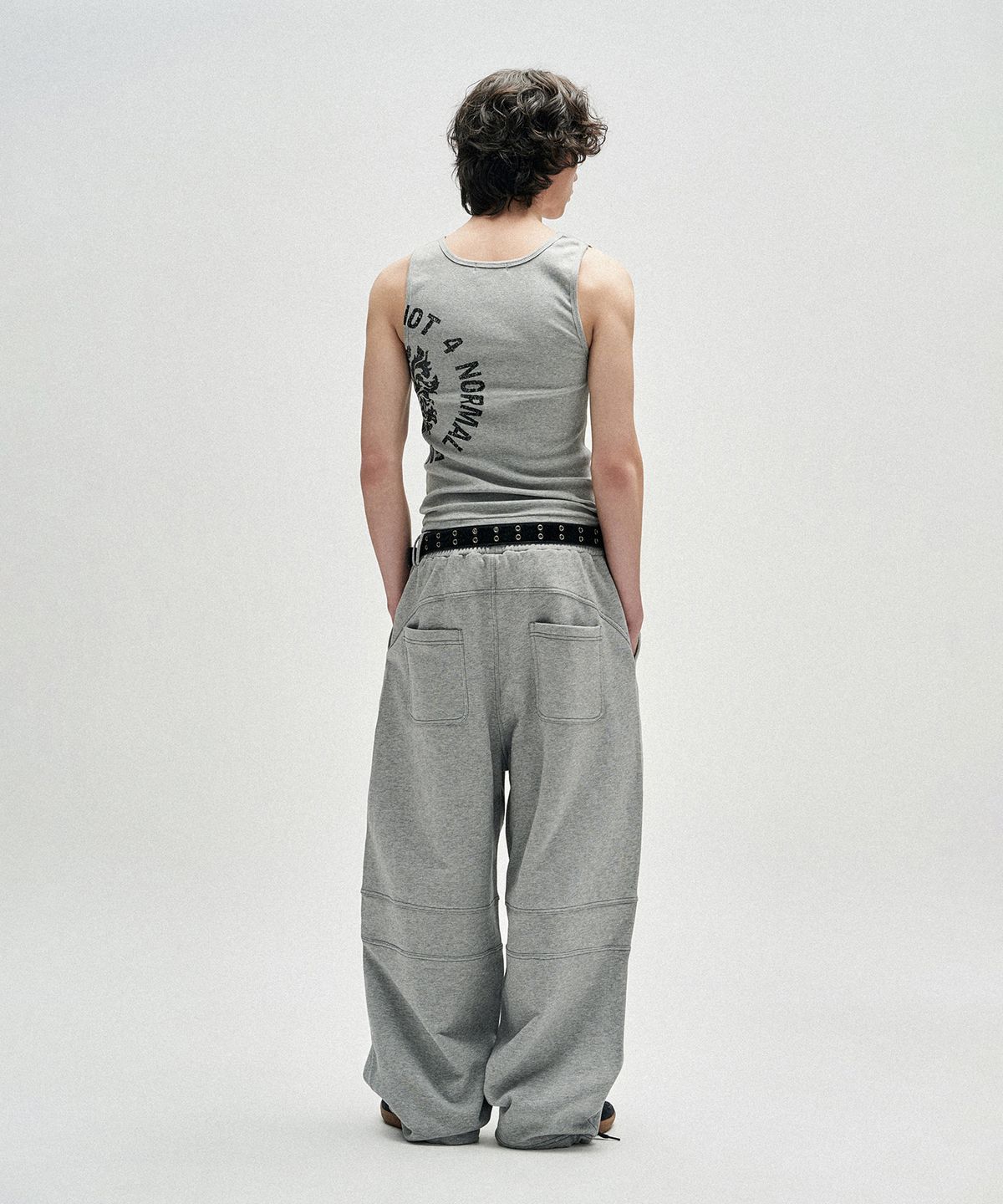 낫포너드(NOT4NERD) Circle Slogan Ribbed Sleeveless - Grey