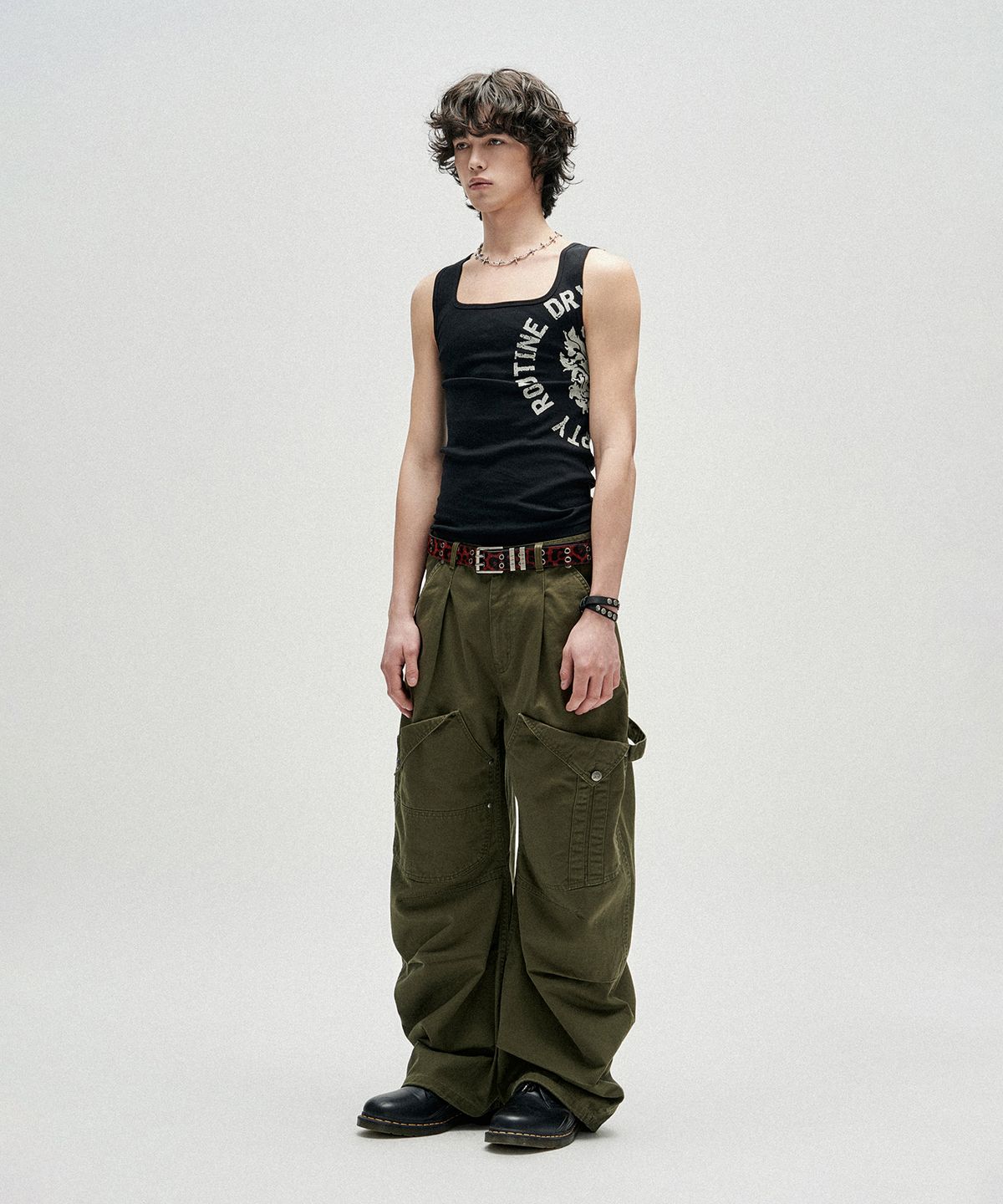 낫포너드(NOT4NERD) Circle Slogan Ribbed Sleeveless - Black