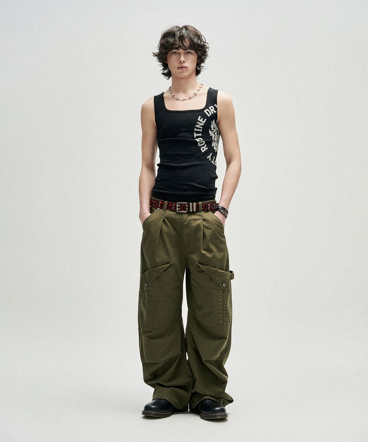 낫포너드(NOT4NERD) Circle Slogan Ribbed Sleeveless - Black