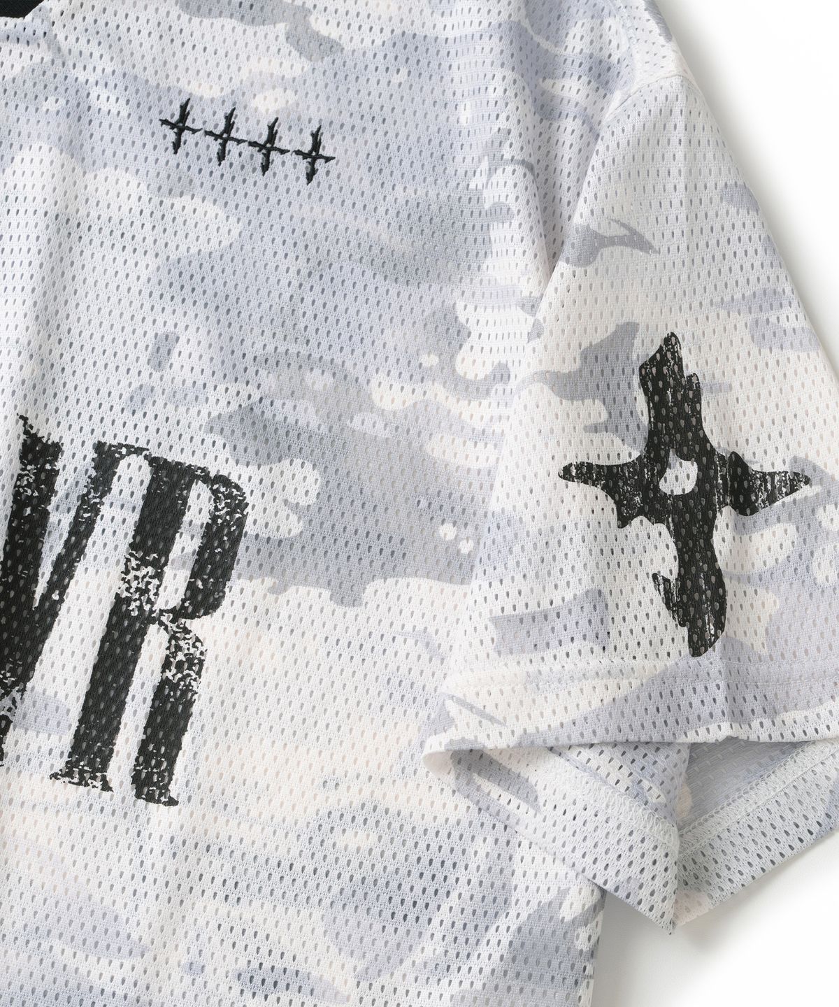 낫포너드(NOT4NERD) Symbol Crest Mesh Collar T-Shirts - White