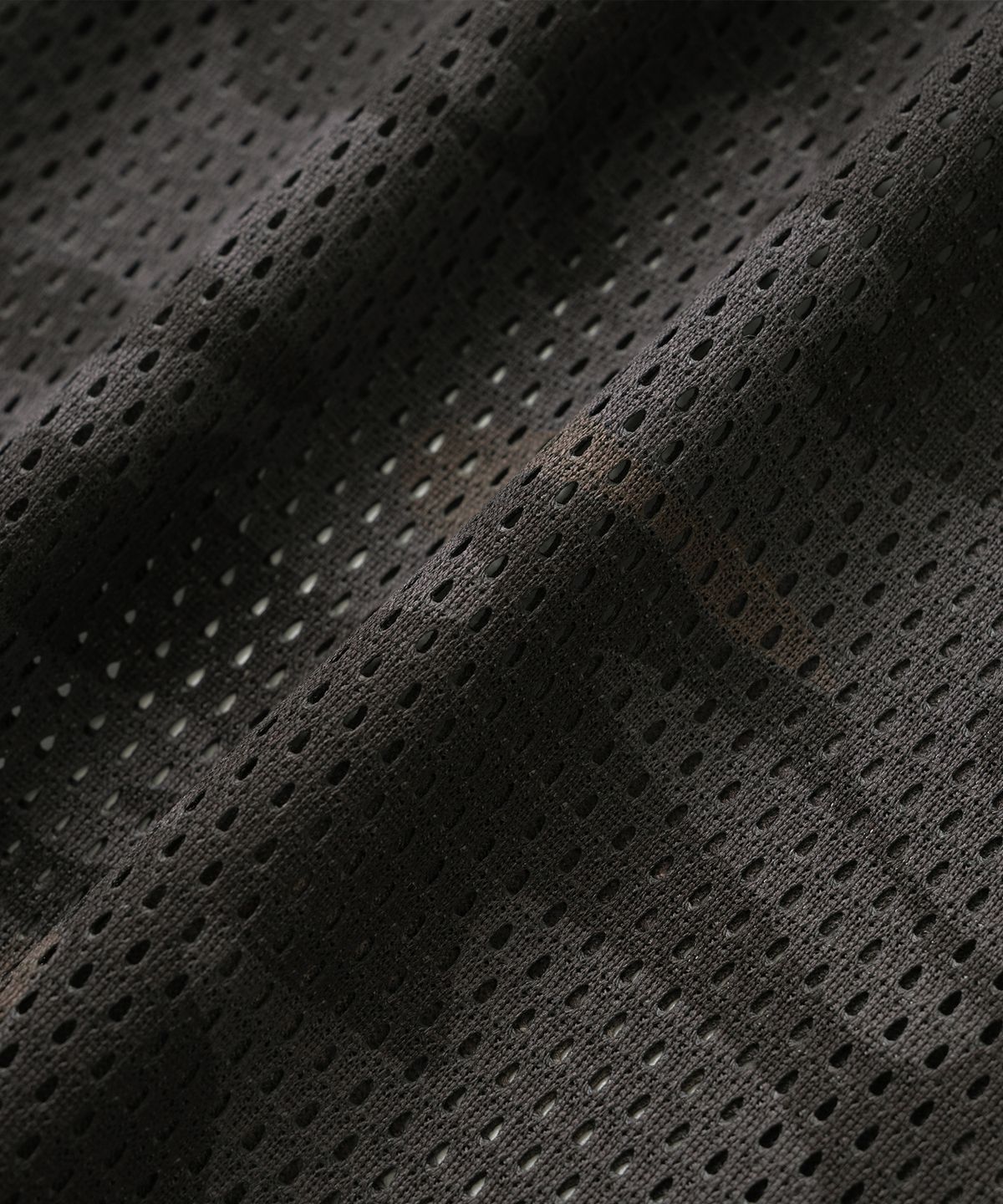 낫포너드(NOT4NERD) Symbol Crest Mesh Collar T-Shirts - Black