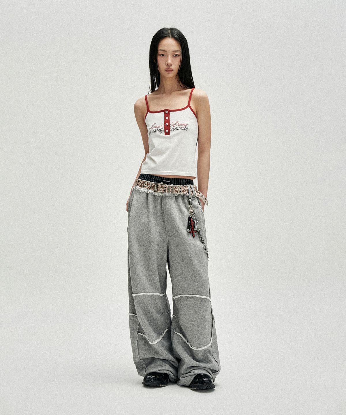 낫포너드(NOT4NERD) Raw Edge Curved Biker Sweat Pants - Grey