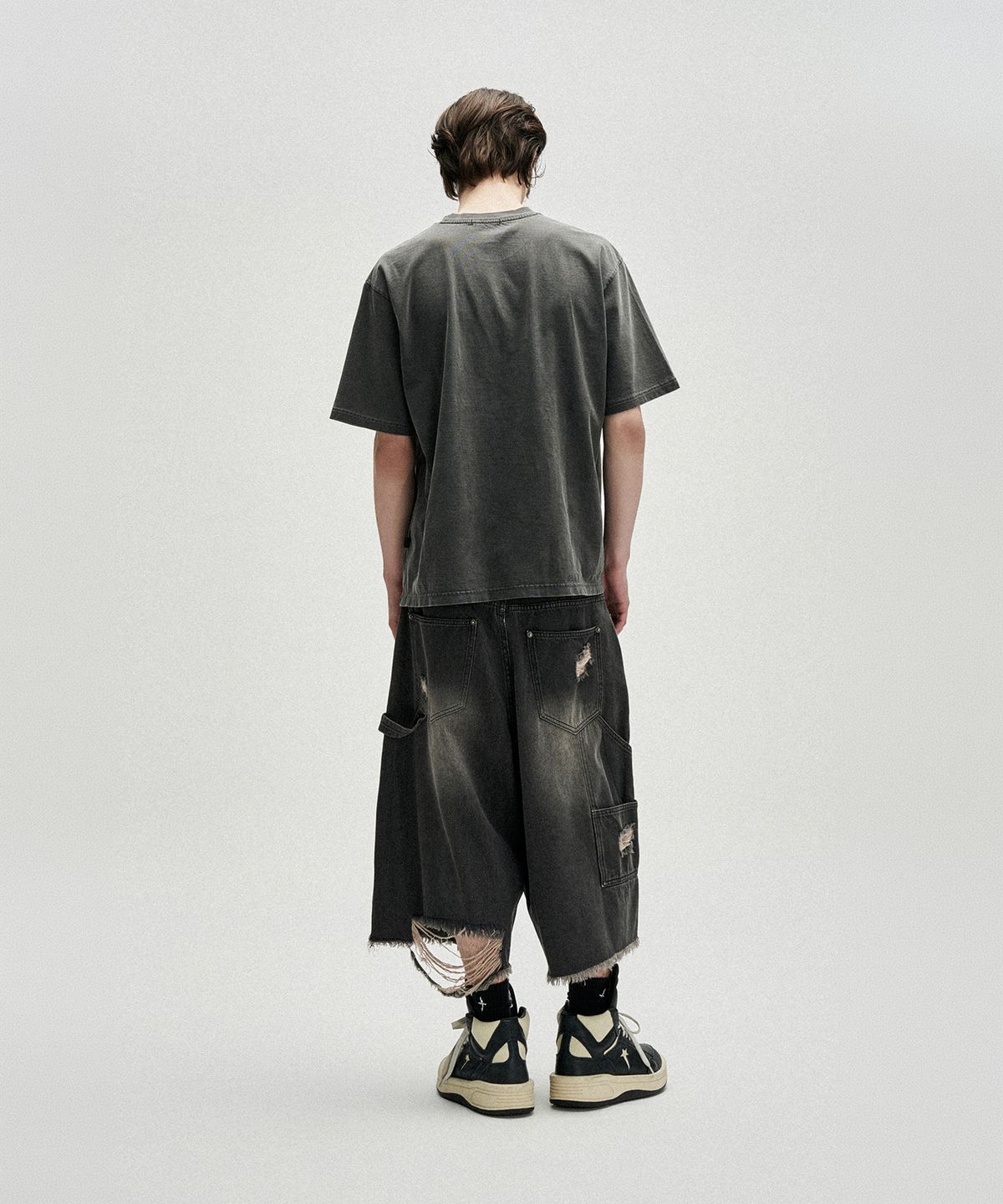 낫포너드(NOT4NERD) Distressed Carpenter Bermuda Shorts - Black