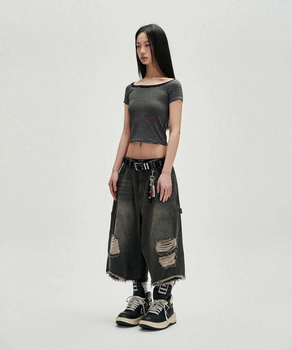 낫포너드(NOT4NERD) Distressed Carpenter Bermuda Shorts - Black