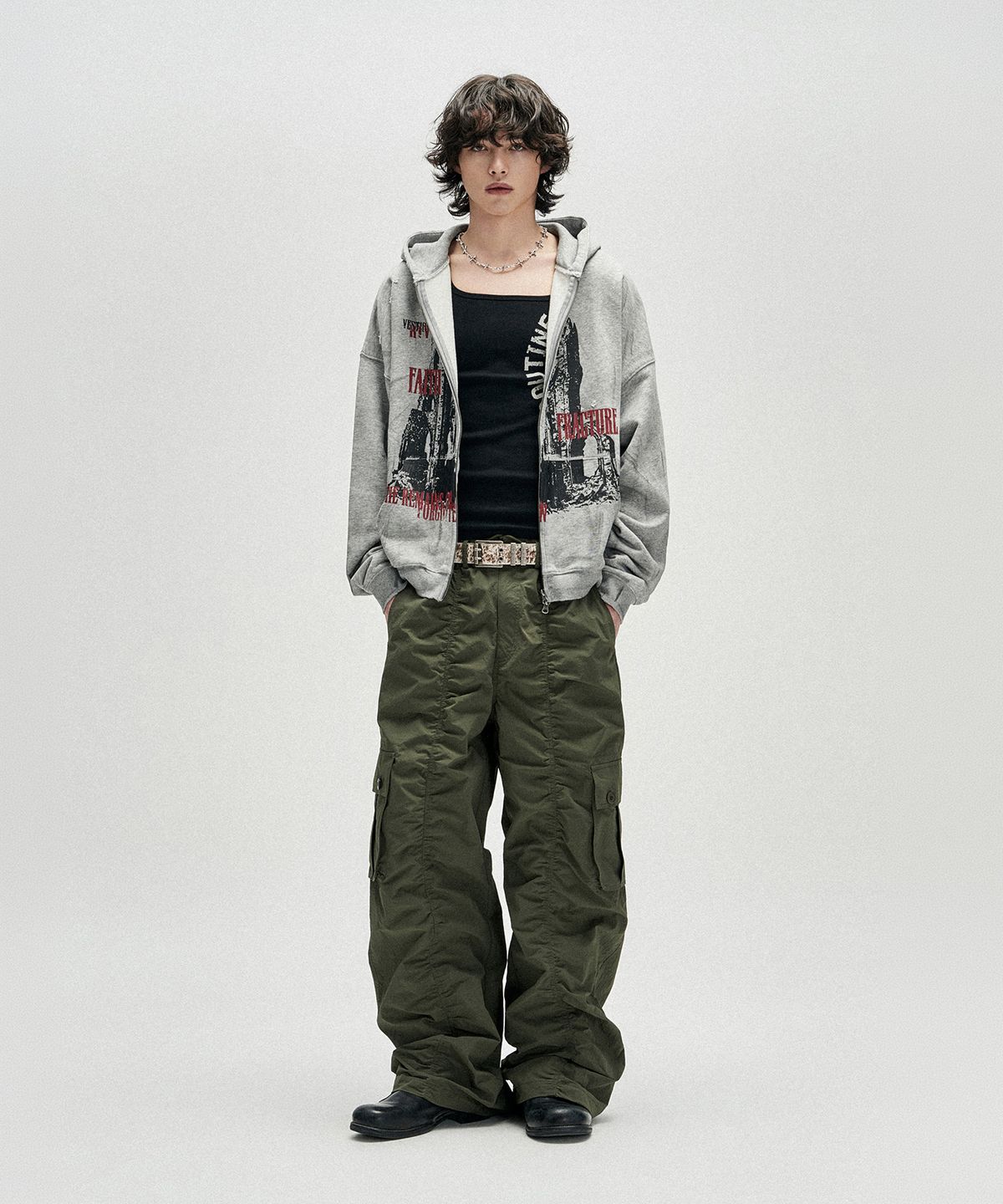 낫포너드(NOT4NERD) Contour Shirring Nylon Cargo Pants - Khaki