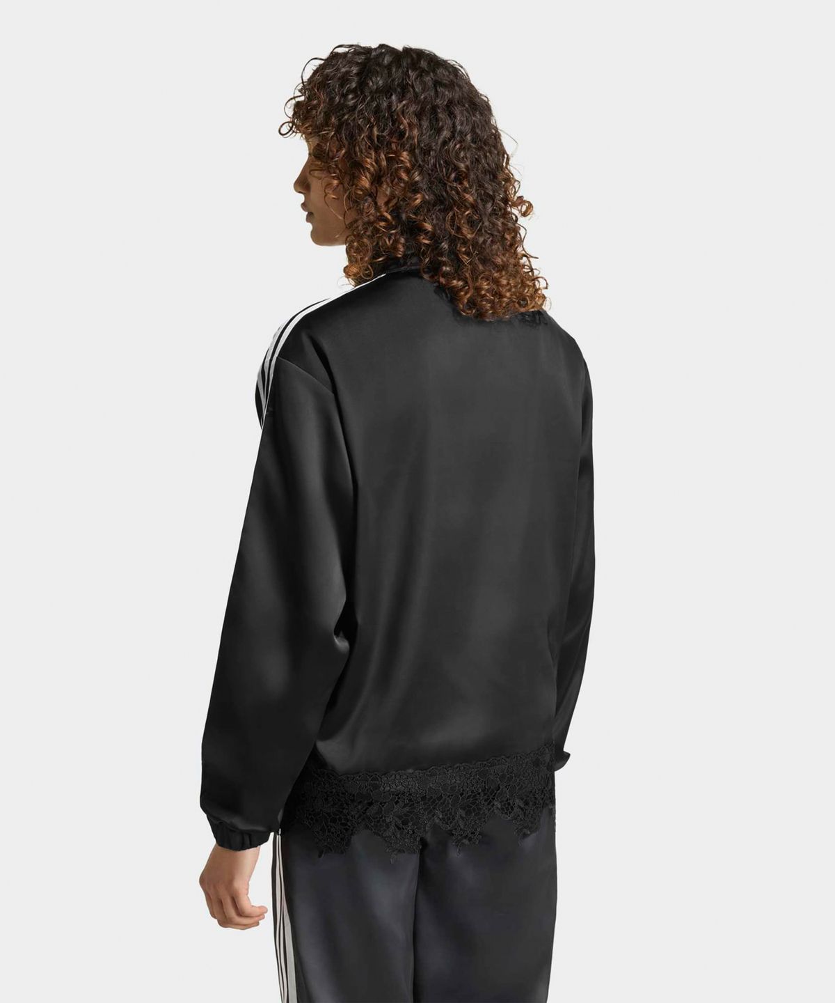 아디다스(ADIDAS) 새틴 레이스 파이어버드 루즈 트랙탑 - 블랙 / LF2670