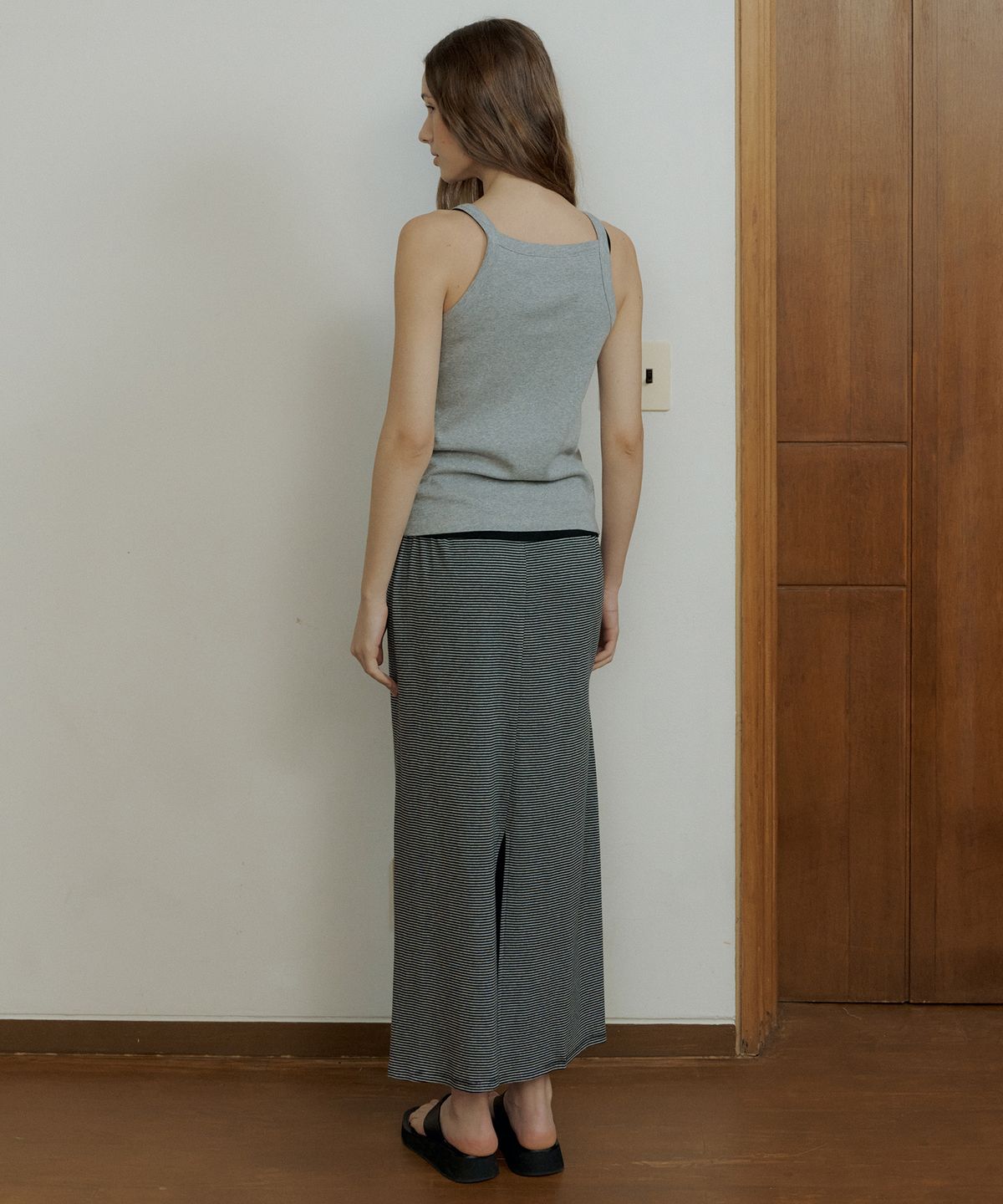 오떼뜨(OCTETTE) RIB STRIPE STRING SKIRTS_2COLOR