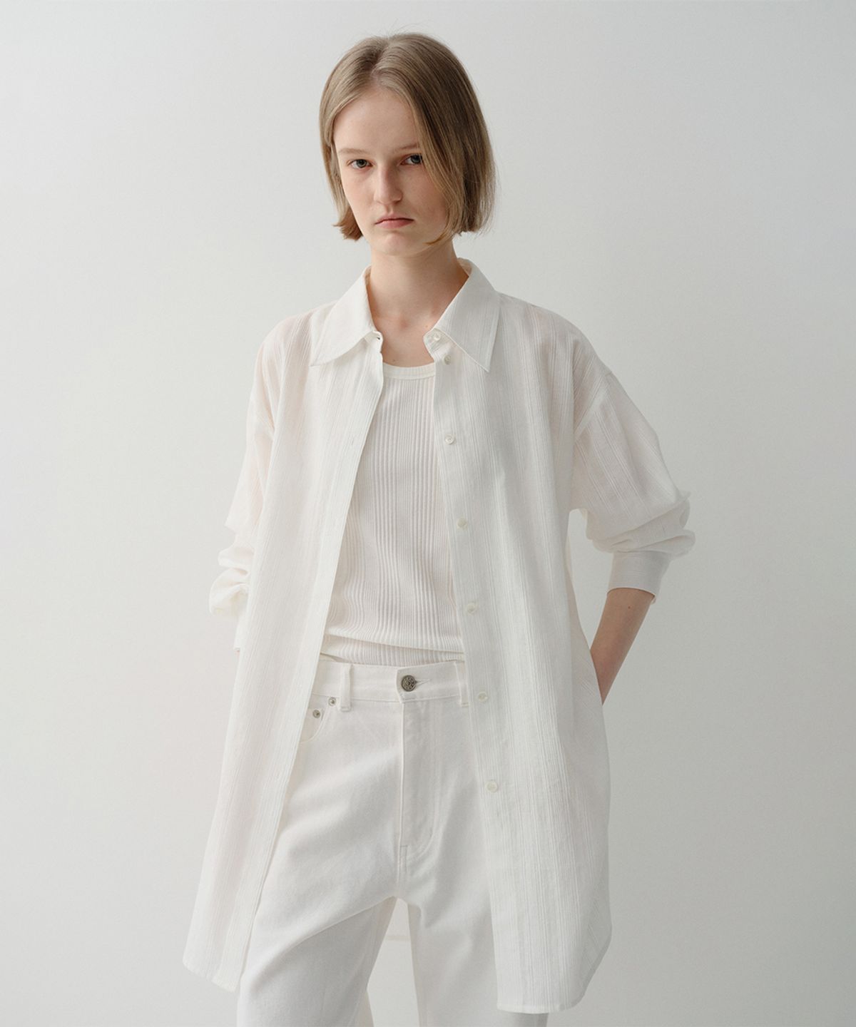 이아(EAAH) COTTON STRIPE LONG SHIRT (WHITE)