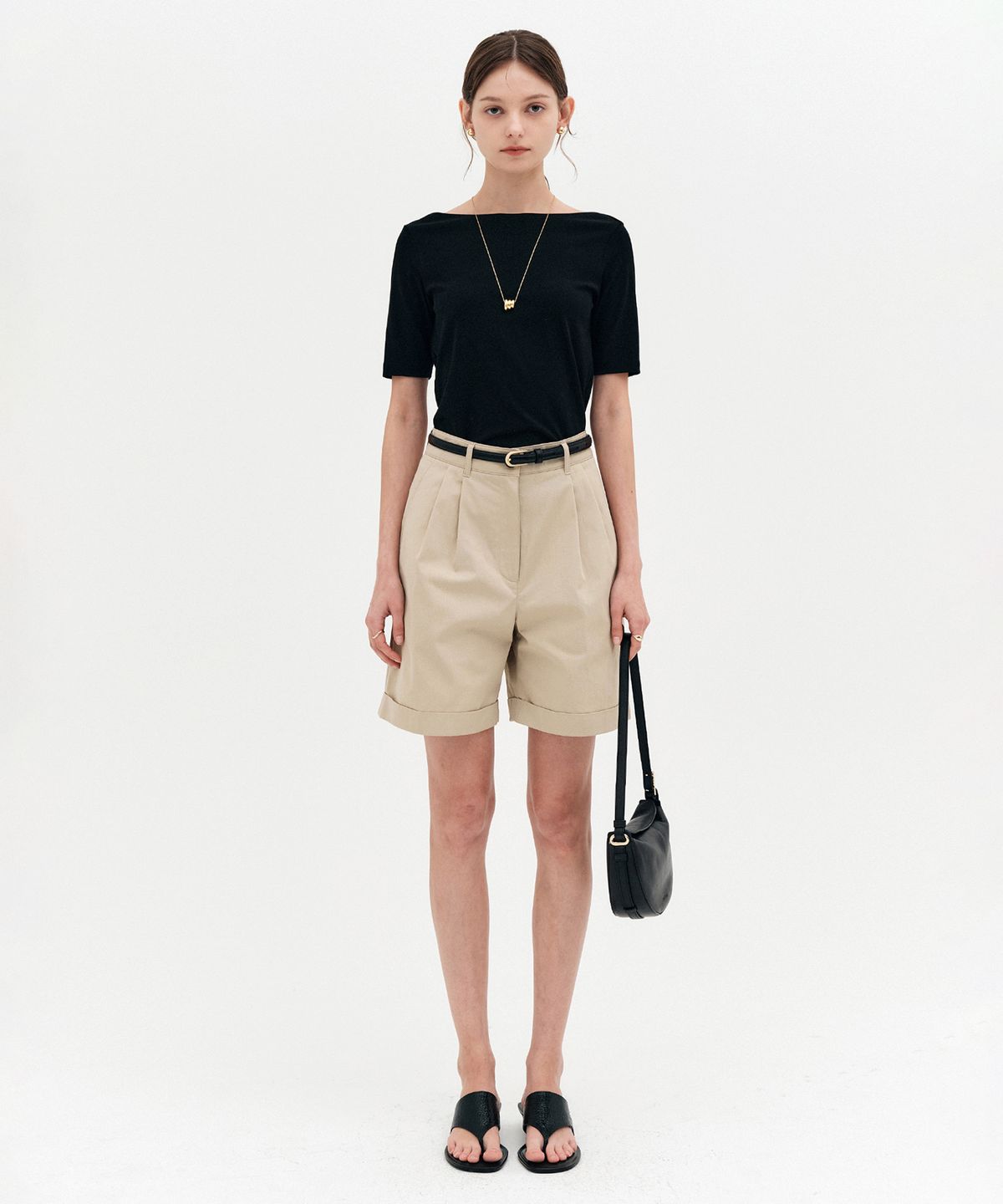 룩캐스트(LOOKAST) 클라리 턴업 하프 팬츠_베이지 / CLARIE TURN-UP HALF PANTS_BEIGE