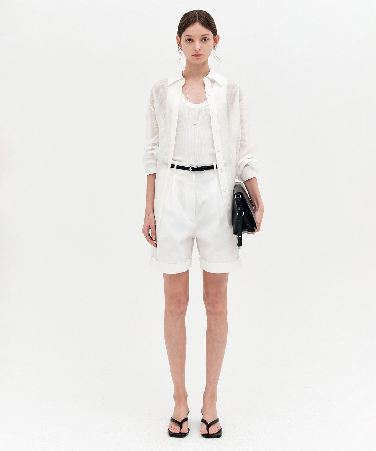 룩캐스트(LOOKAST) 클라리 턴업 하프 팬츠_화이트 / CLARIE TURN-UP HALF PANTS_WHITE