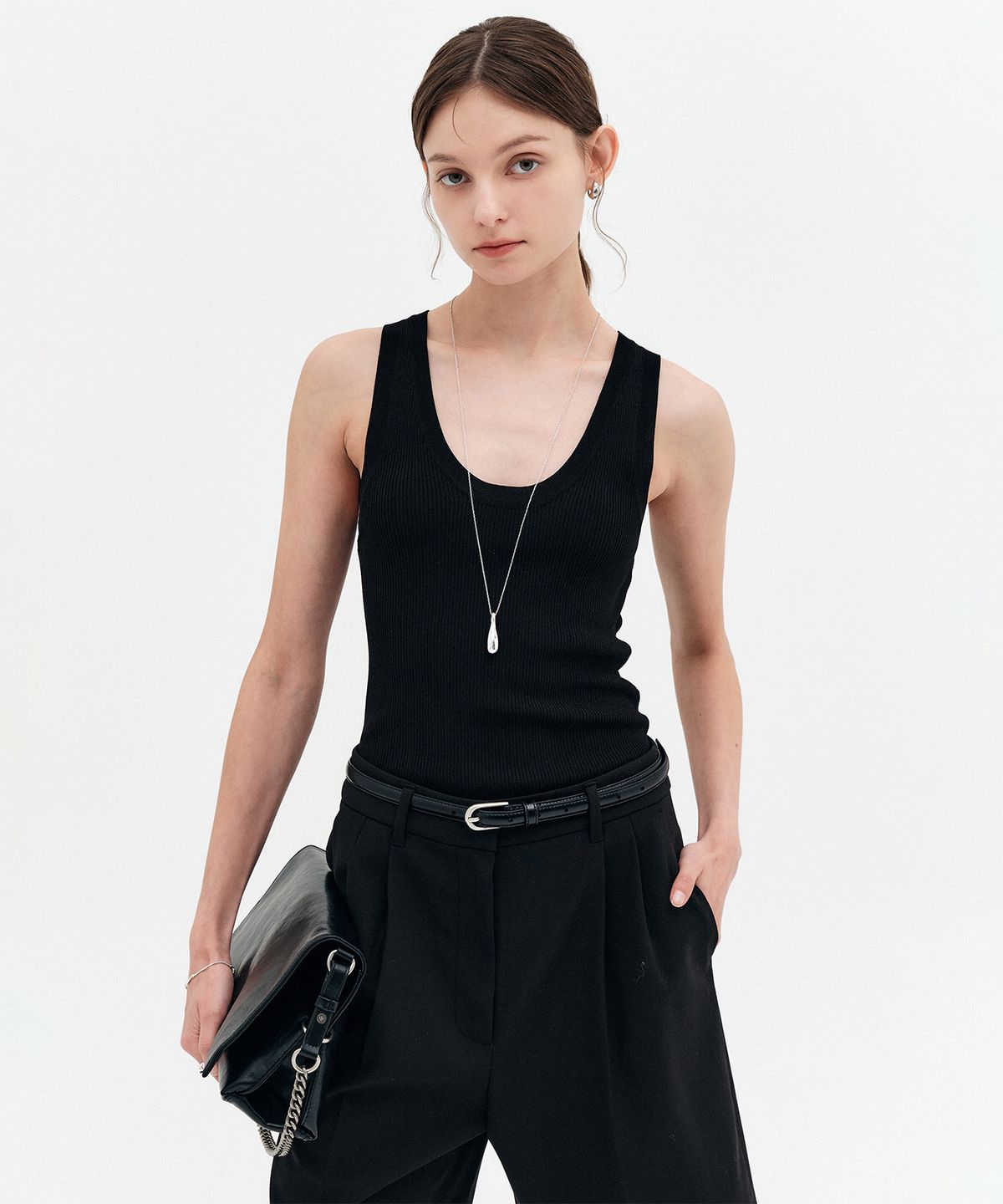 룩캐스트(LOOKAST) 실비 슬리브리스 니트 / SYLVIE SLEEVELESS KNIT_3colors