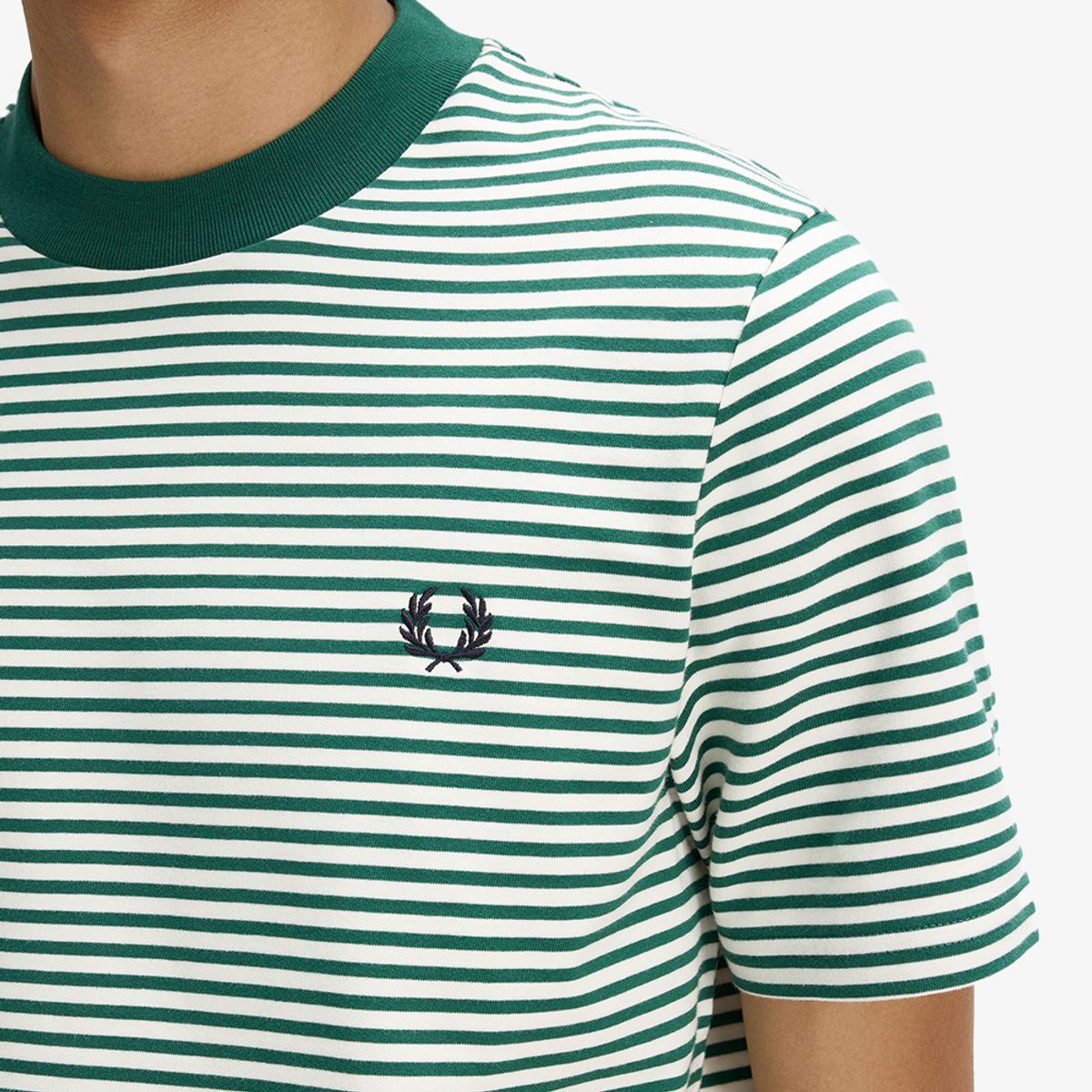 프레드페리(FRED PERRY) [Sharp] 파인 스트라이프 헤비웨이트 티셔츠 - 스포츠그린 AFPM2616581-Z18