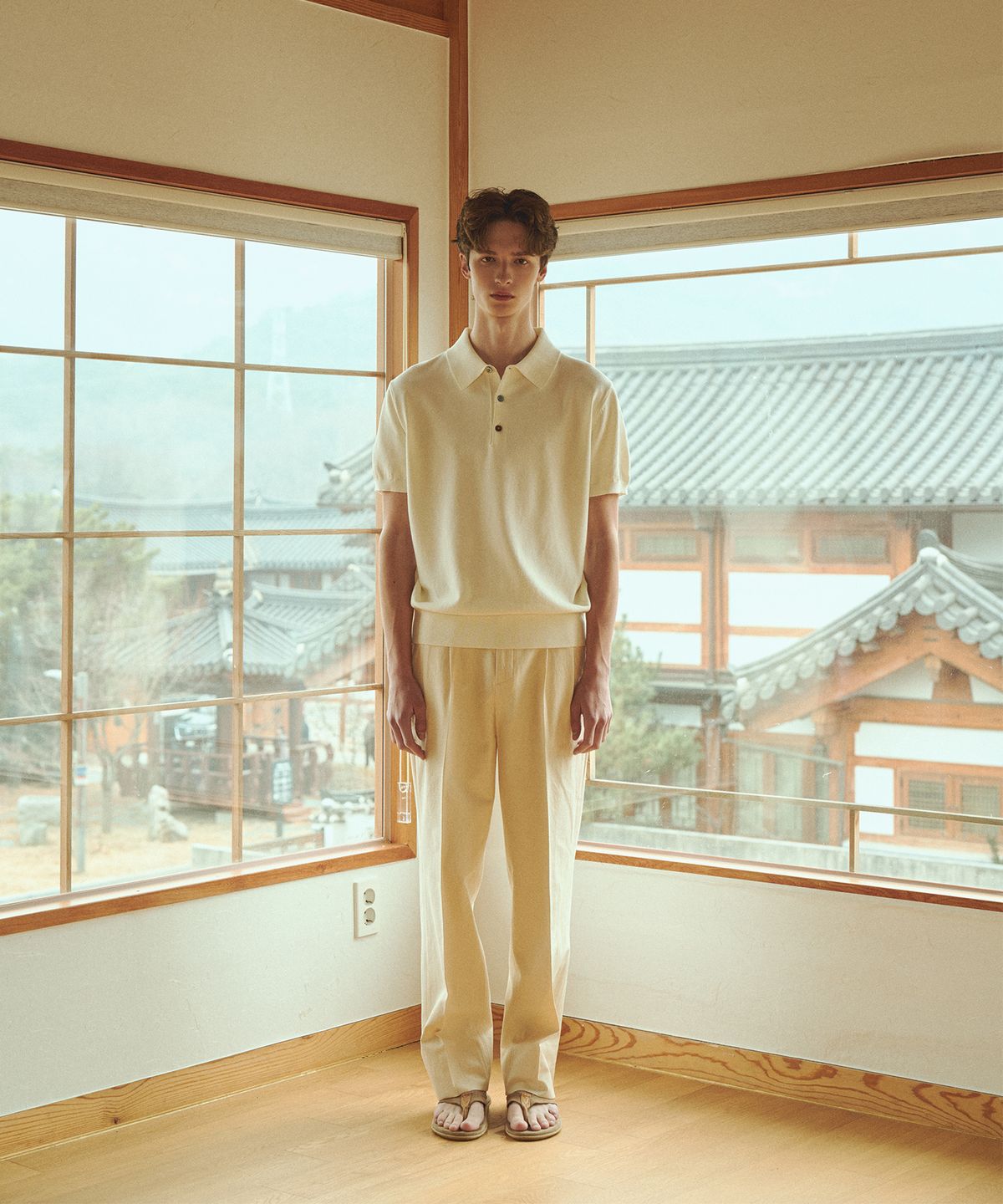 벨리프(BELLIEF) Essential Hard Twist Cotton Short Sleeve Polo Knit (Ivory)