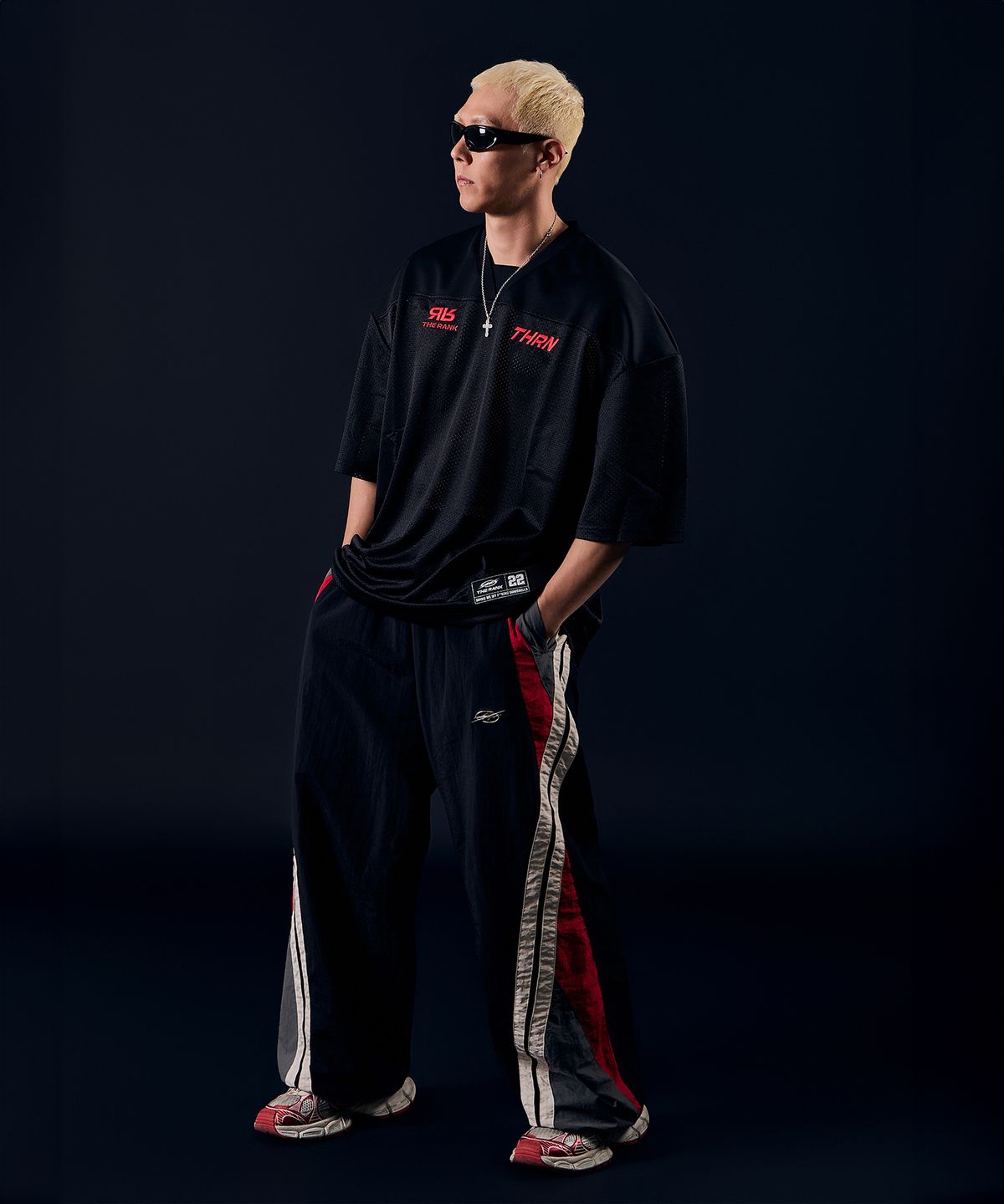 더랭크(THERANK) AIRGRID SPORTS MESH JERSEY [BLACK / RED]