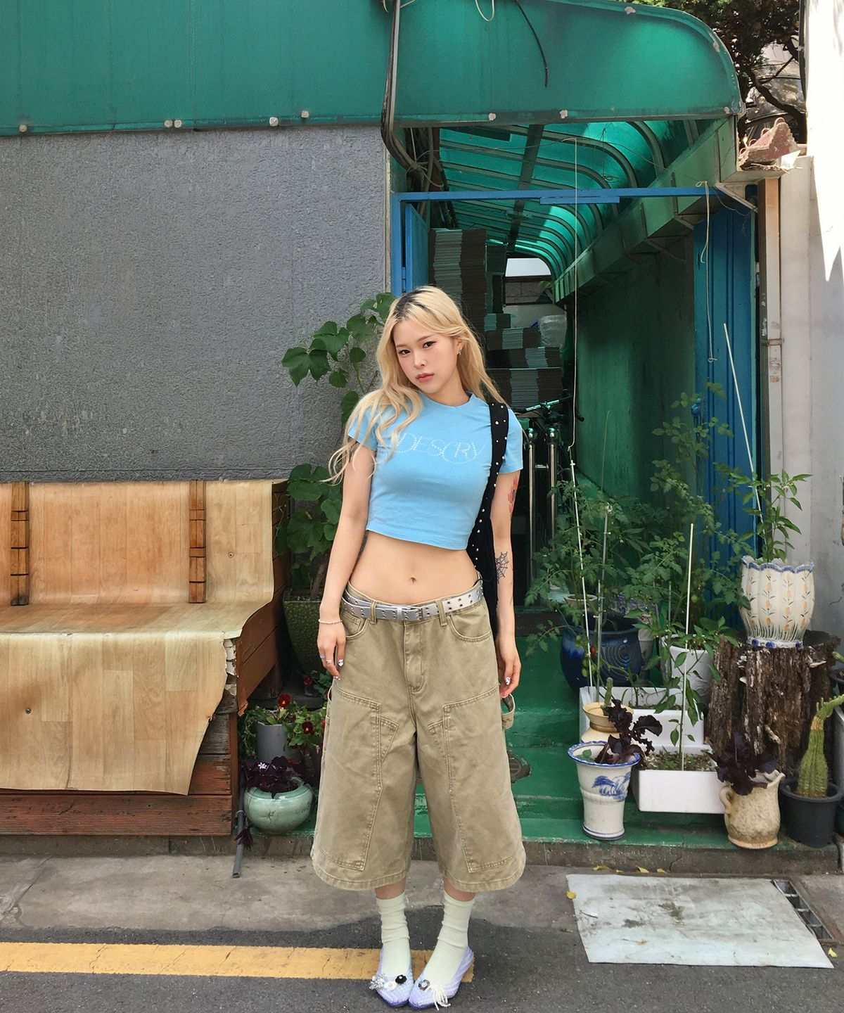 무븐(MOOVN) 버뮤다 워크웨어 카펜터 팬츠 쇼츠 샌드 베이지