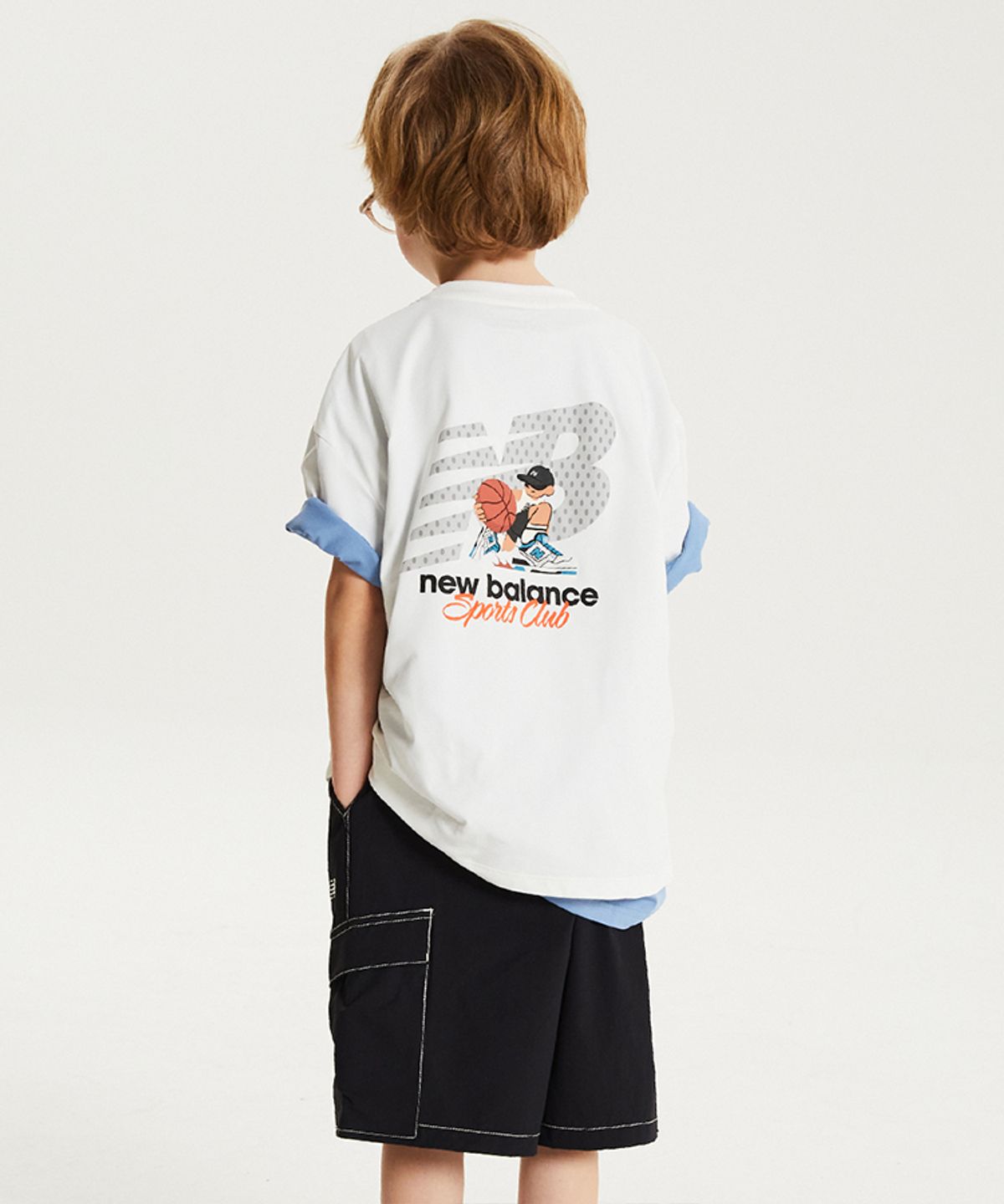 뉴발란스 키즈(NEWBALANCEKIDS) METALIC SUMMER_아동 일러스트 반팔티 + 우븐 스트레치 셋업 NK9YG2762U10