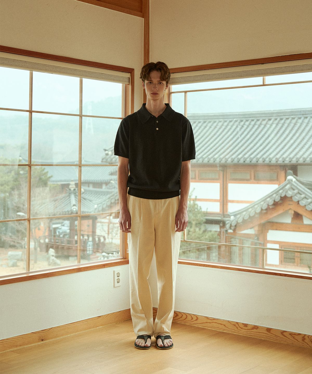 벨리프(BELLIEF) Essential Boucle Cotton Short-Sleeve Polo Knit (Black)