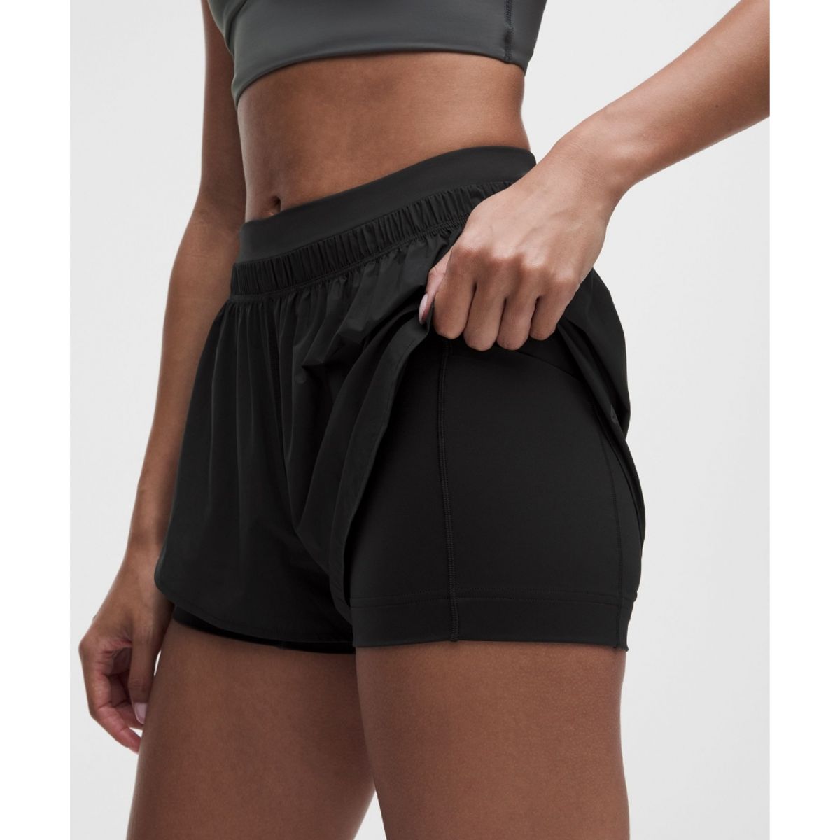 룰루레몬(LULULEMON) 트랜스루센트 투인원 하이라이즈 쇼츠 3inch  BLK