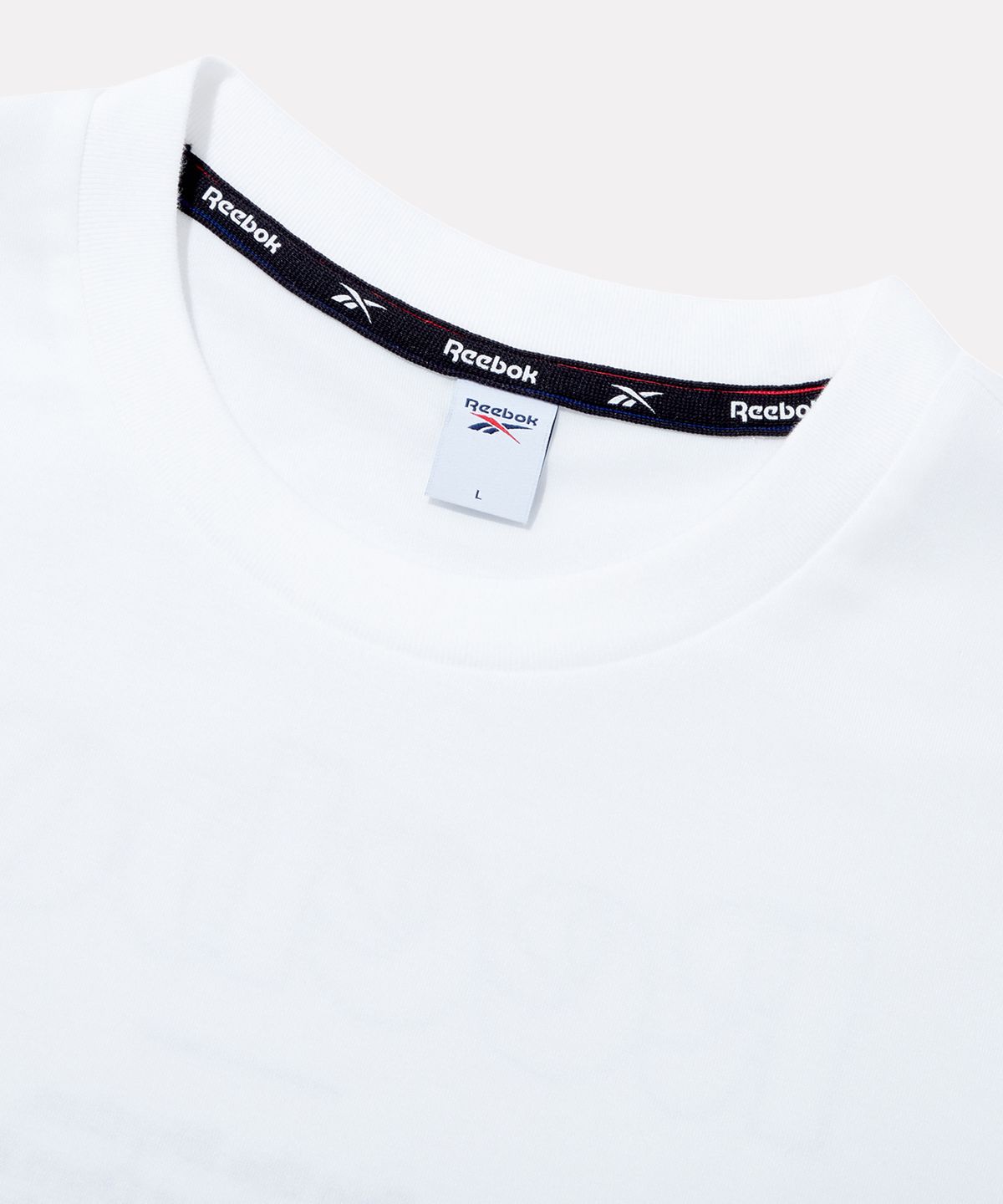 리복(REEBOK) 아카이브 로고 드라이 쿨 반팔티 - 화이트