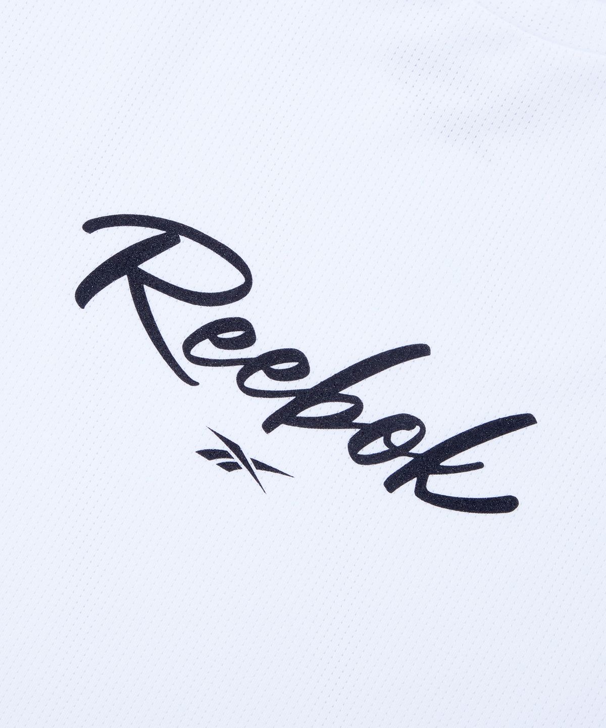 리복(REEBOK) 메쉬 퍼포먼스 에어로쿨 크롭 반팔티 (W) - 오프 화이트