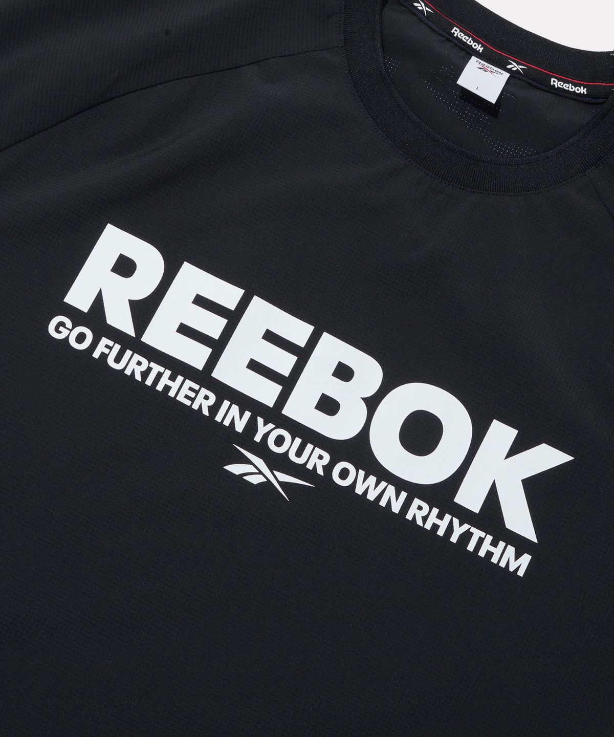 리복(REEBOK) 메쉬 퍼포먼스 반팔티 - 블랙