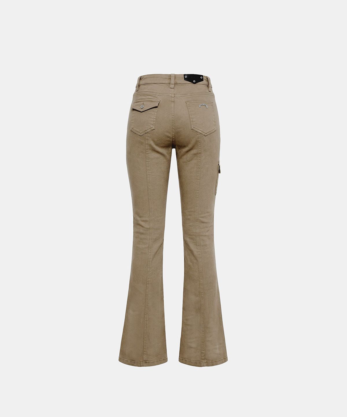 배드블러드(BADBLOOD) 109 Low-Rise Cargo Bootcut Pants - Beige