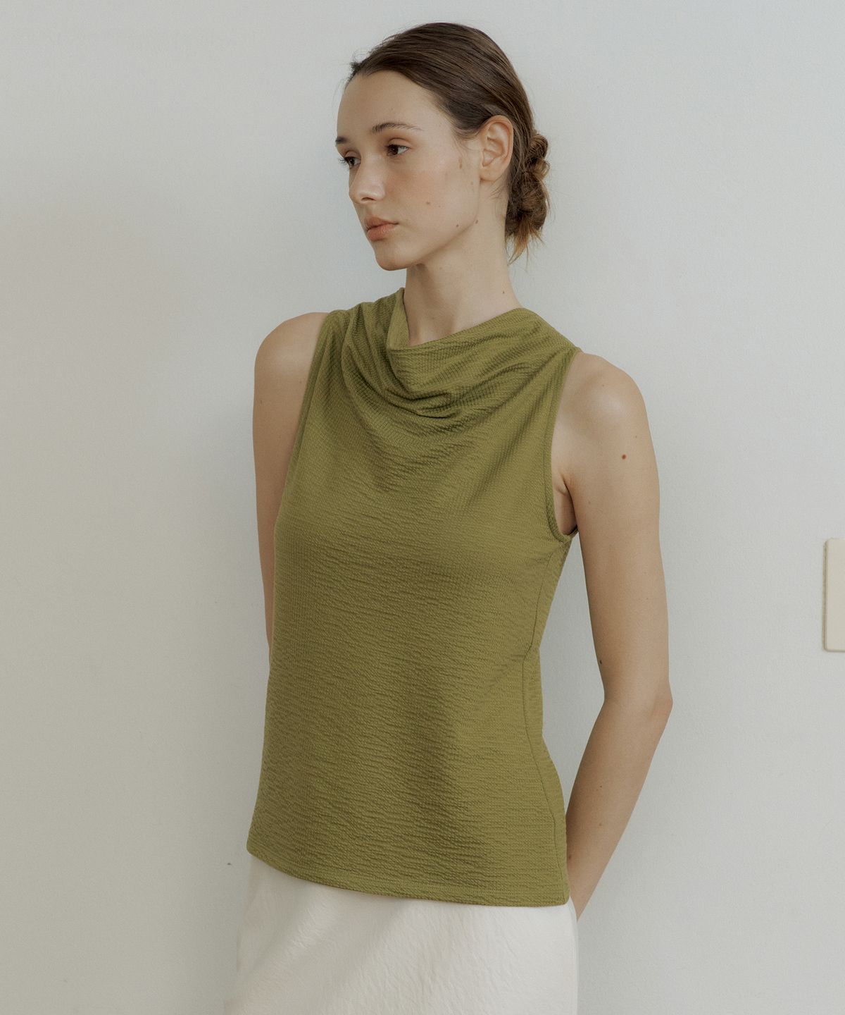 오떼뜨(OCTETTE) RIB JERSEY COWL SLEEVELESS_2COLOR