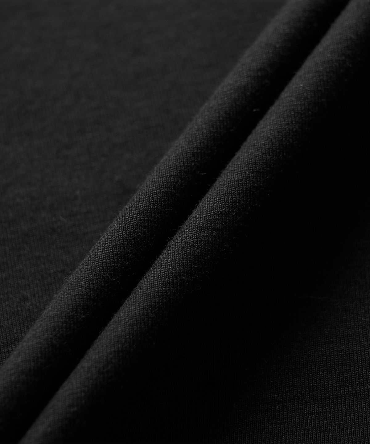뉴발란스(NEW BALANCE) NBNEG31703 / UNI 트랙스터 반팔티 (BLACK)