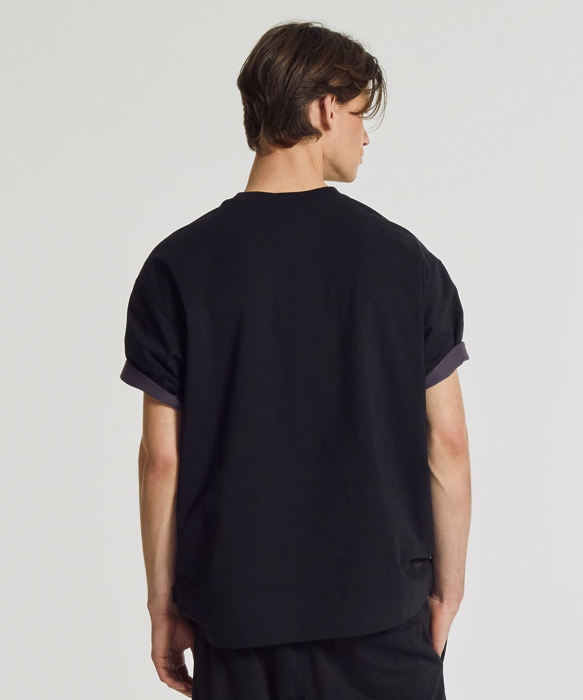 뉴발란스(NEW BALANCE) NBNEG31703 / UNI 트랙스터 반팔티 (BLACK)
