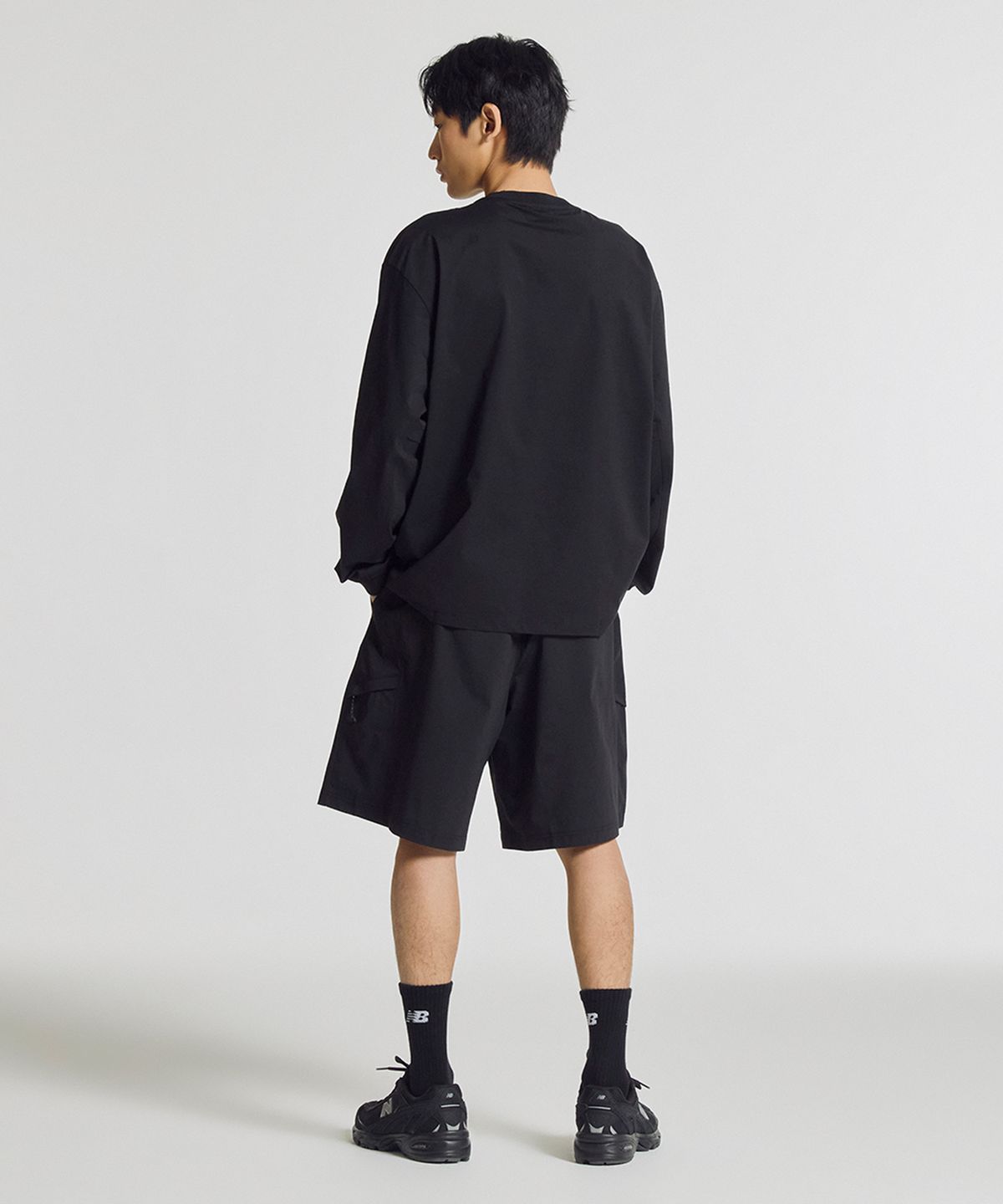 뉴발란스(NEW BALANCE) NBNDG31713 / UNI 에어 라이트 슬리브 티셔츠 (BLACK)