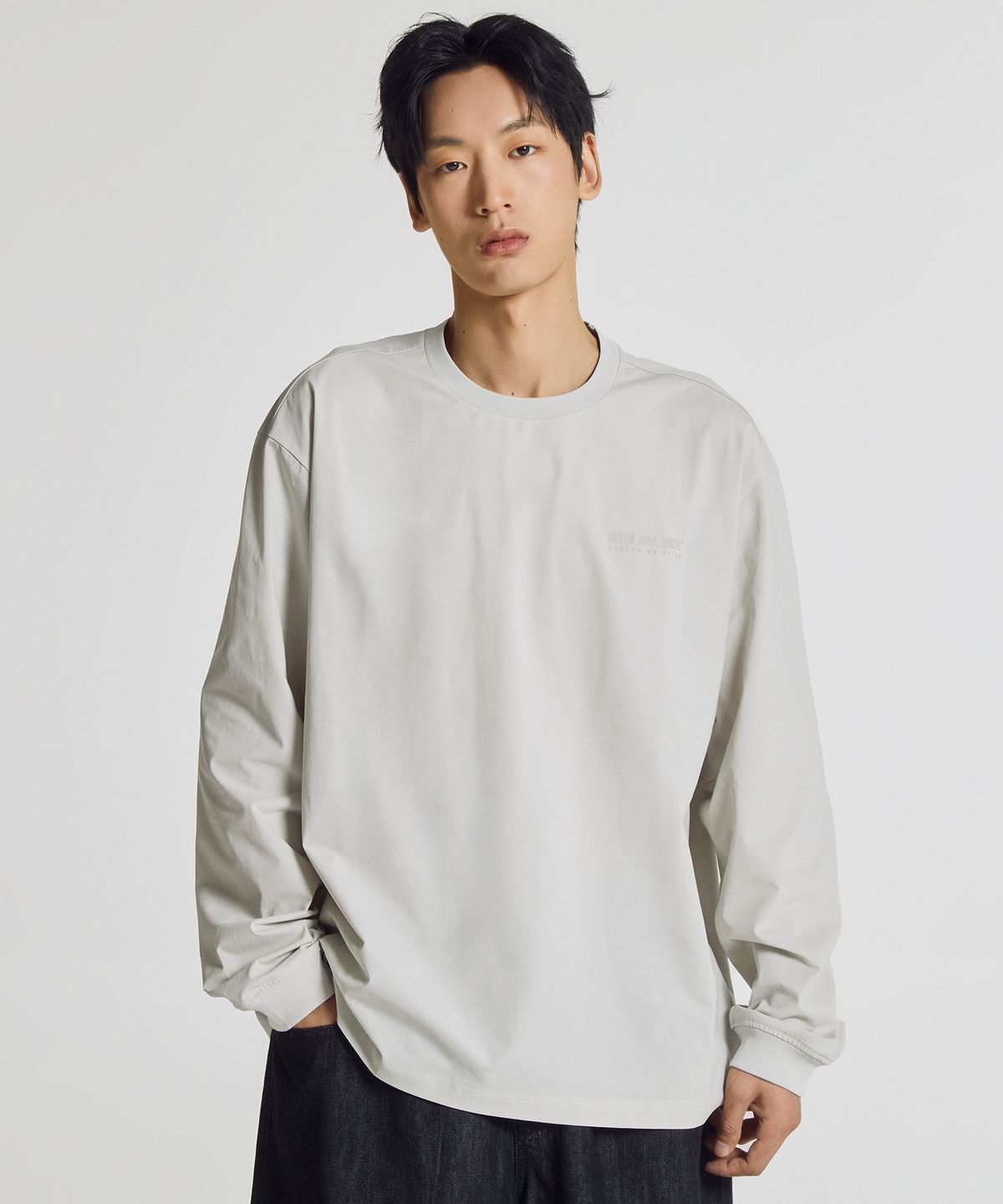 뉴발란스(NEW BALANCE) NBNDG31713 / UNI 에어 라이트 슬리브 티셔츠 (L/GRAY)