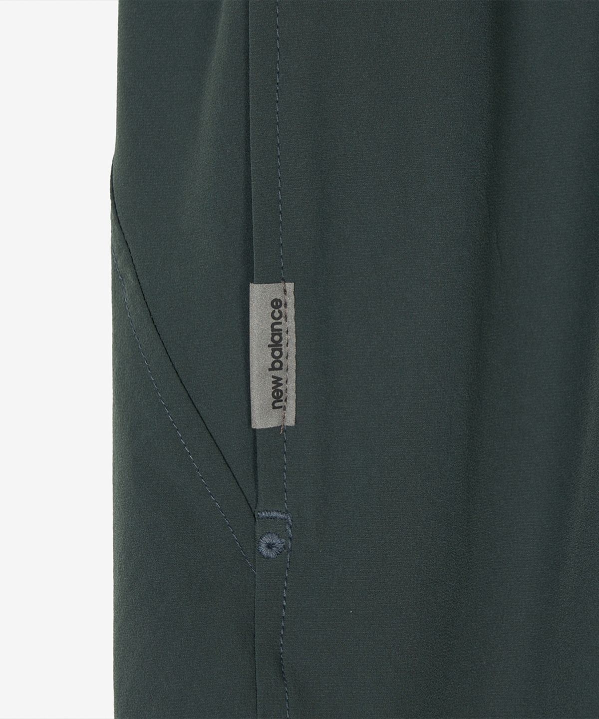 뉴발란스(NEW BALANCE) NBNVG31603 / UNI FROZEN ESSENTIAL 4.5부 쇼츠 (HUNTER)