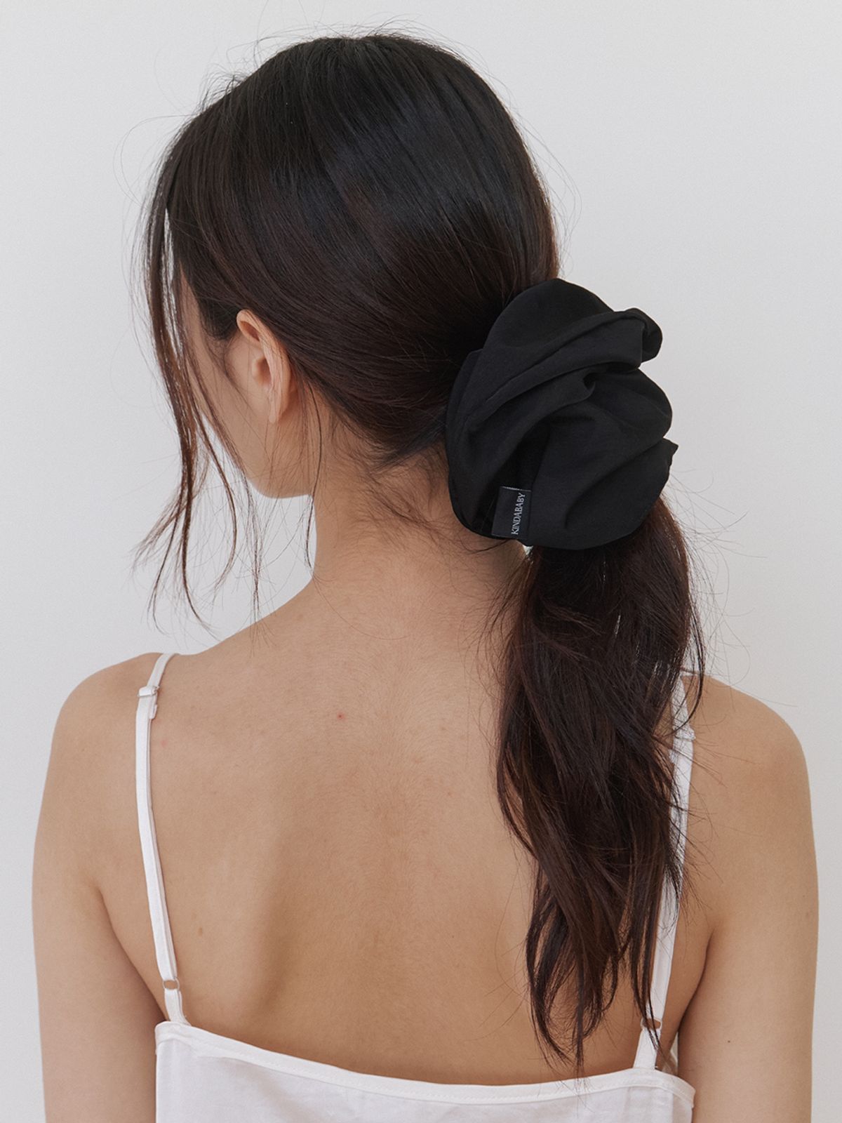 카인더베이비(KINDABABY) softy satin scrunch - black