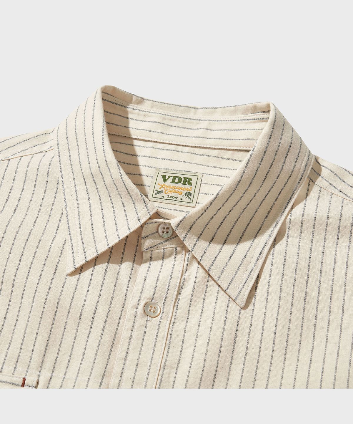 비디알(VDR) OLD LOOM D-POCKET SHIRT [Ivory]
