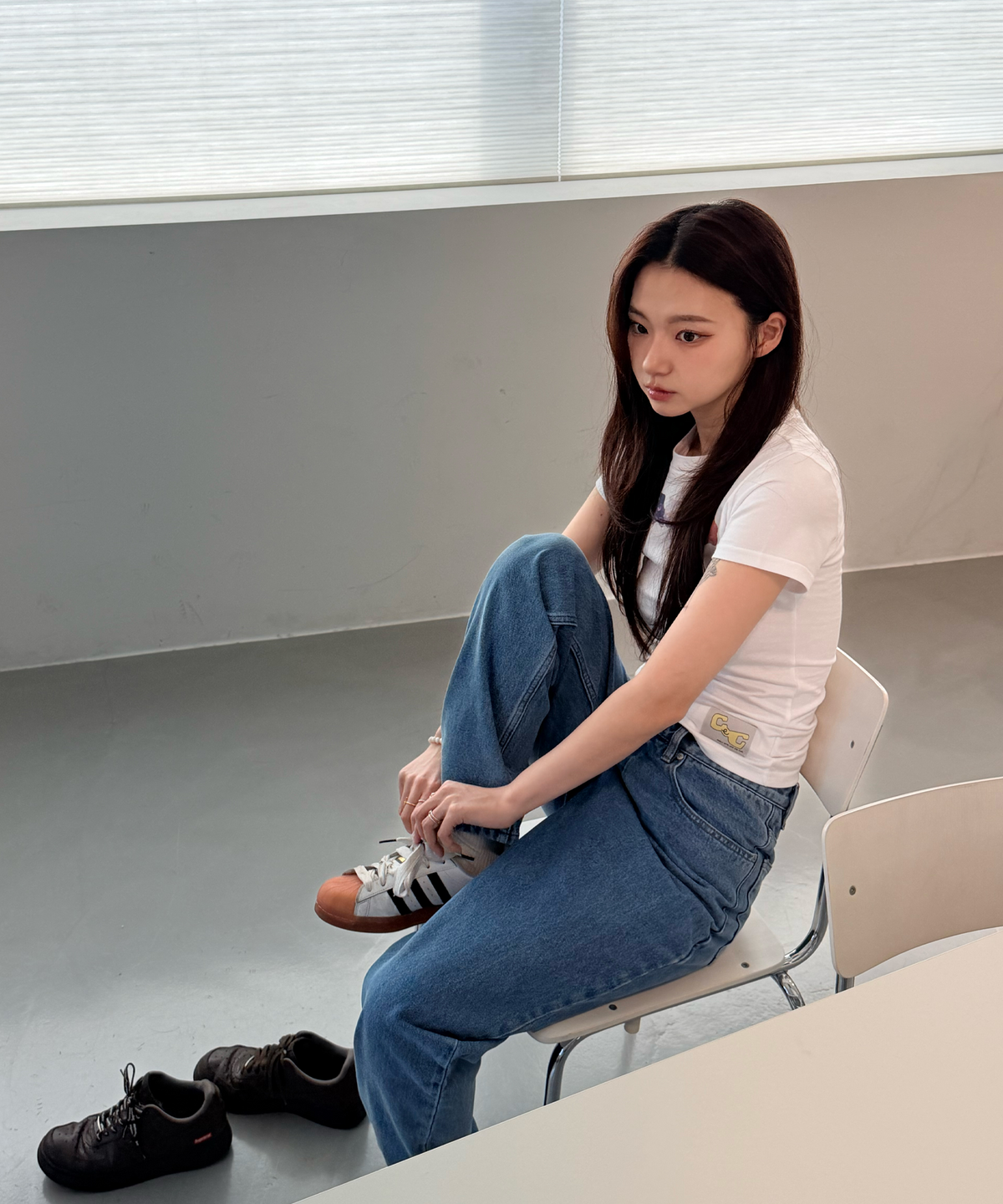 챈스챈스(CHANCECHANCE) CEC JELLY BEAR WOMAN T-SHIRT(WHITE)