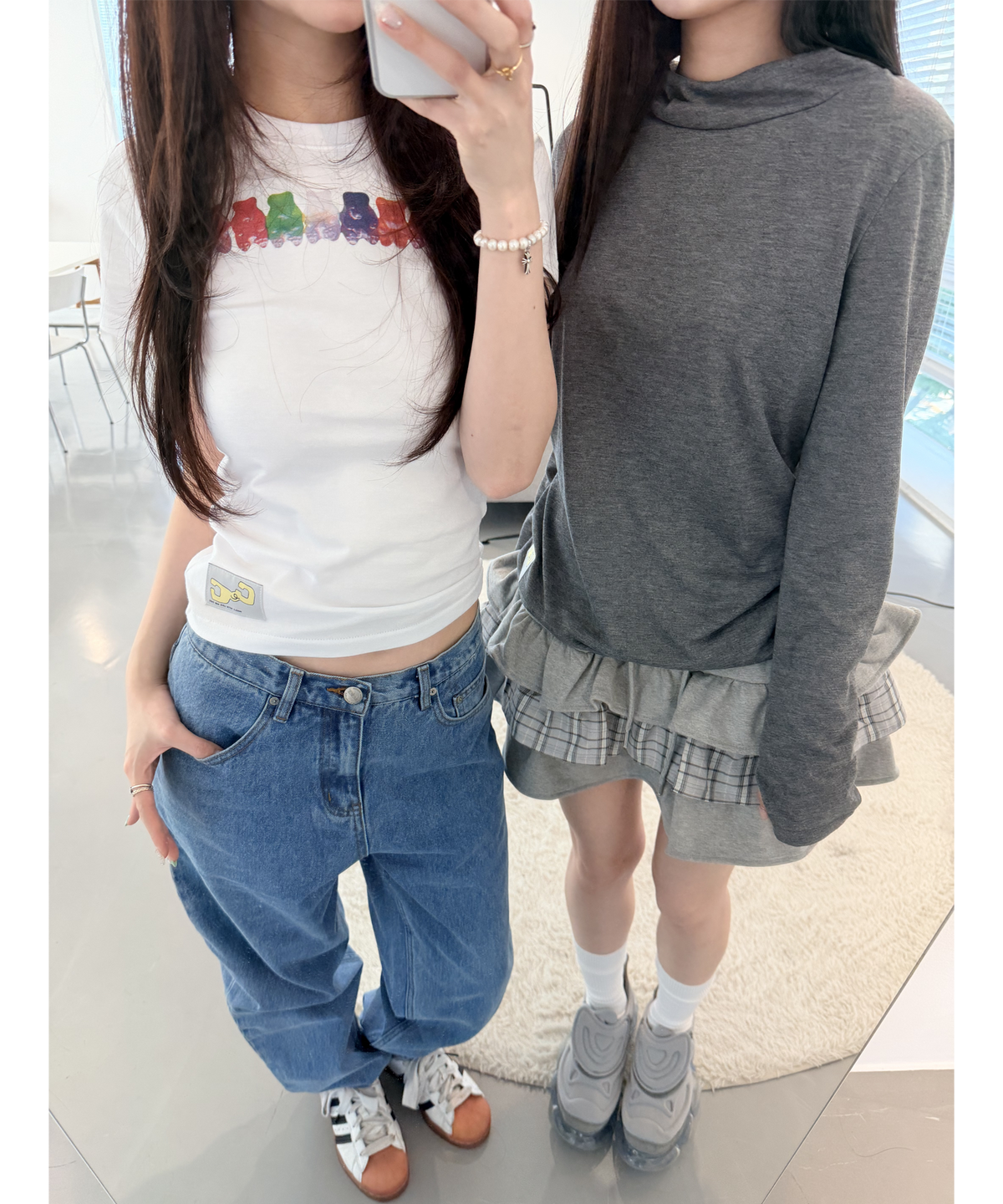 챈스챈스(CHANCECHANCE) CEC JELLY BEAR WOMAN T-SHIRT(WHITE)